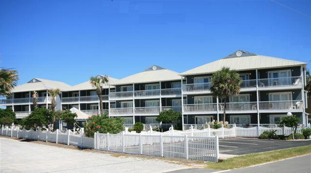 Superb Summer Breeze Condo With Excellent Gulf Of Mexico View. This Unit Overlooks The Swimming Pool With A Beautiful View Of The Water. Tastefully Furnished And Accessorized With Being At The Beach In Mind. Always Popular Built-In Hallway Bunks. Excellent Updated Kitchen And HVAC System Upgraded In Recent Years. Complex Is Located North Of Gulf-Front Miramar Park Which Includes Pompano Joe's Seafood Restaurant. Click On The Photo To See Additional Pictures. Great Location In The Building! This Is Your Opportunity To Buy A Gulf View Condo At A Great Price. Come Take A Look And Make An Offer Today!