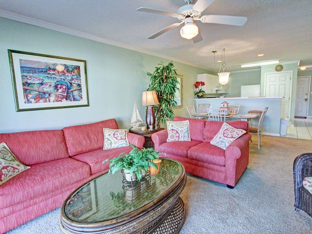 MARAVILLA CONDO 3 - Residential