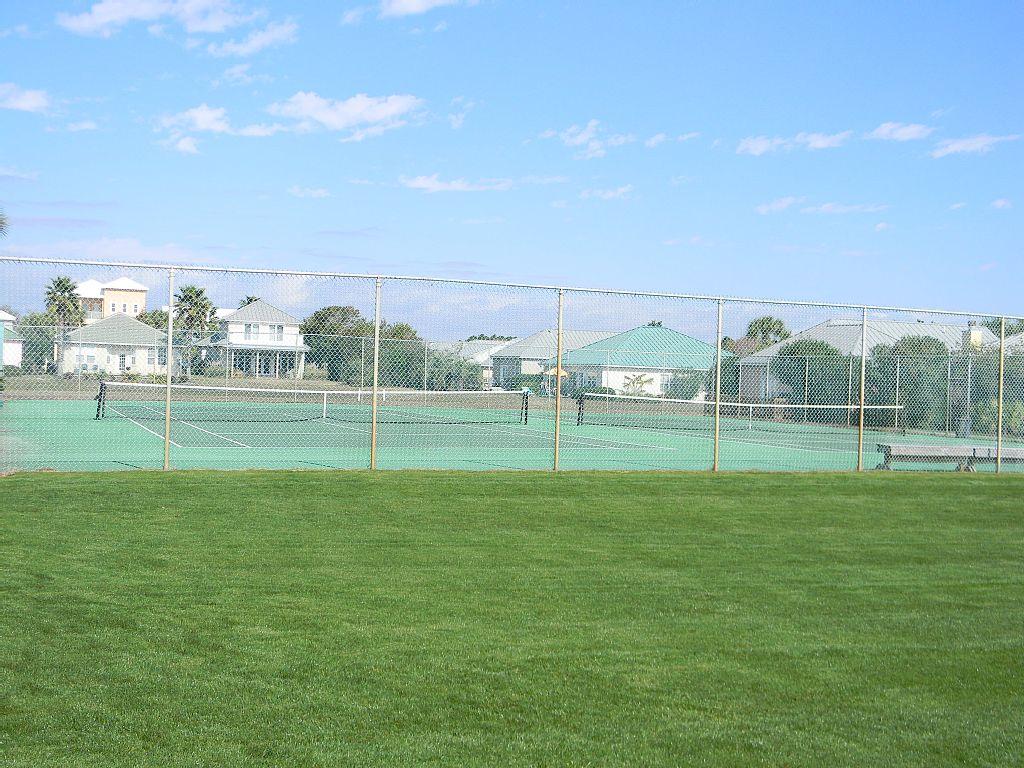 MARAVILLA CONDO 3 - Residential