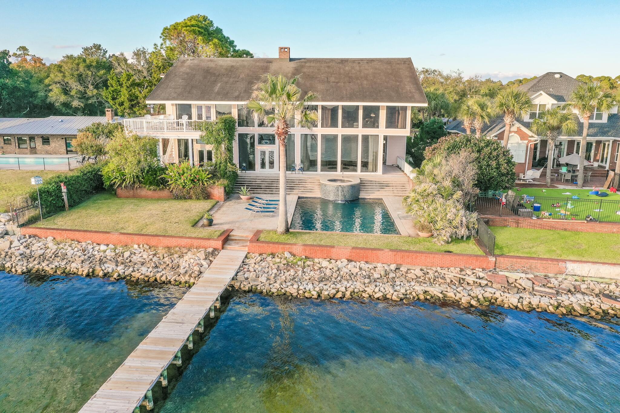 JONITA ESTATES - Residential