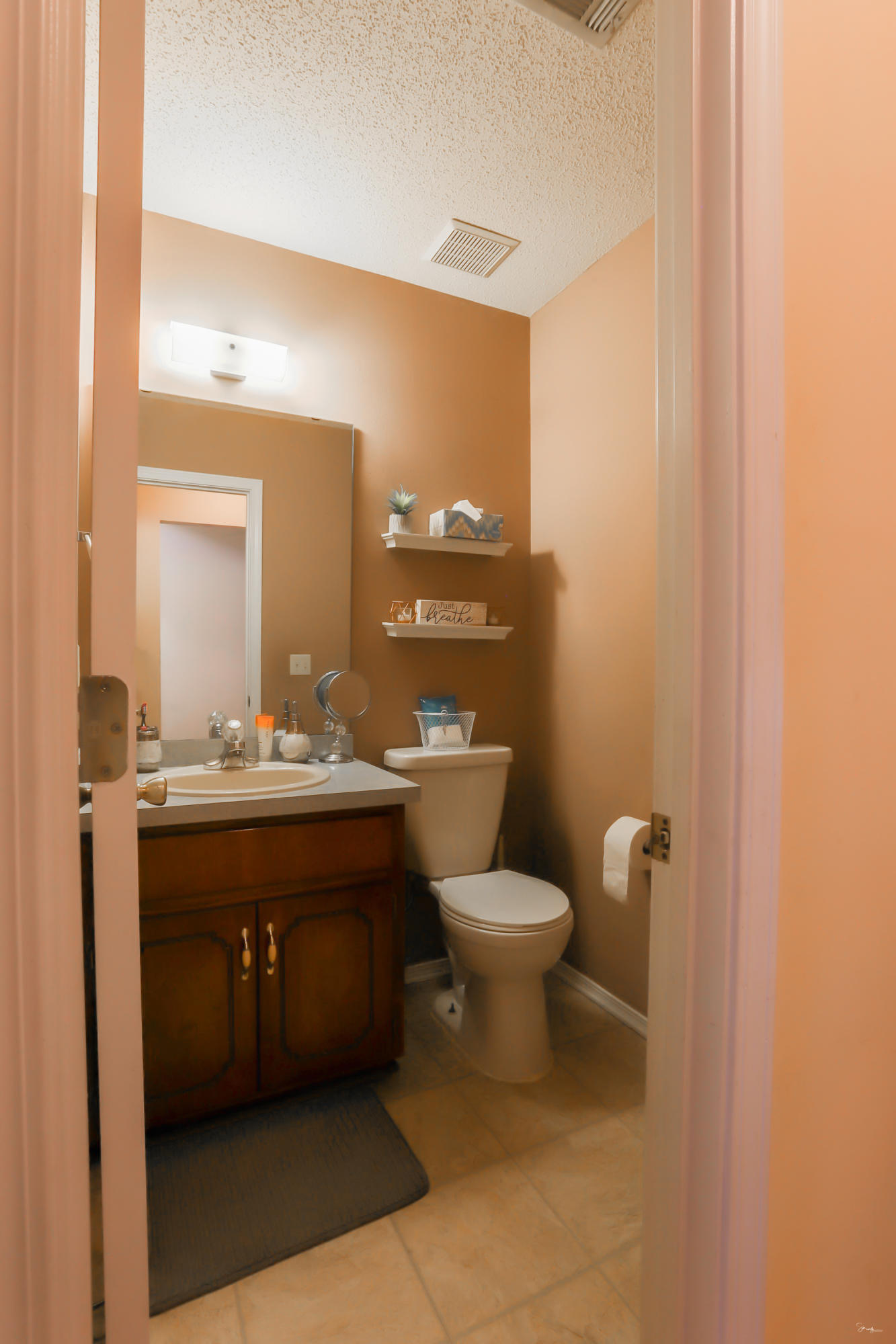 COLLEGE OAKS - Residential