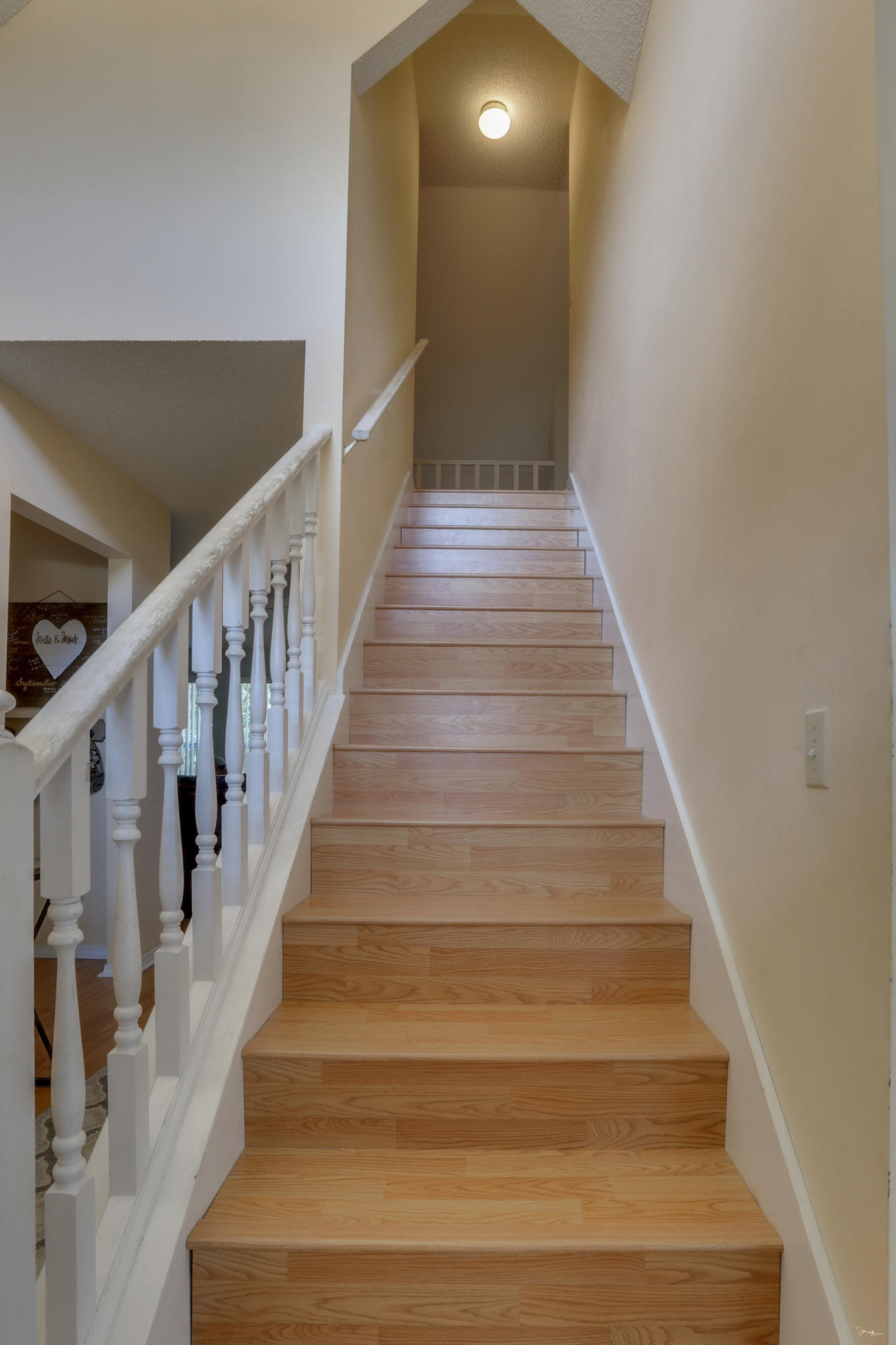 COLLEGE OAKS - Residential