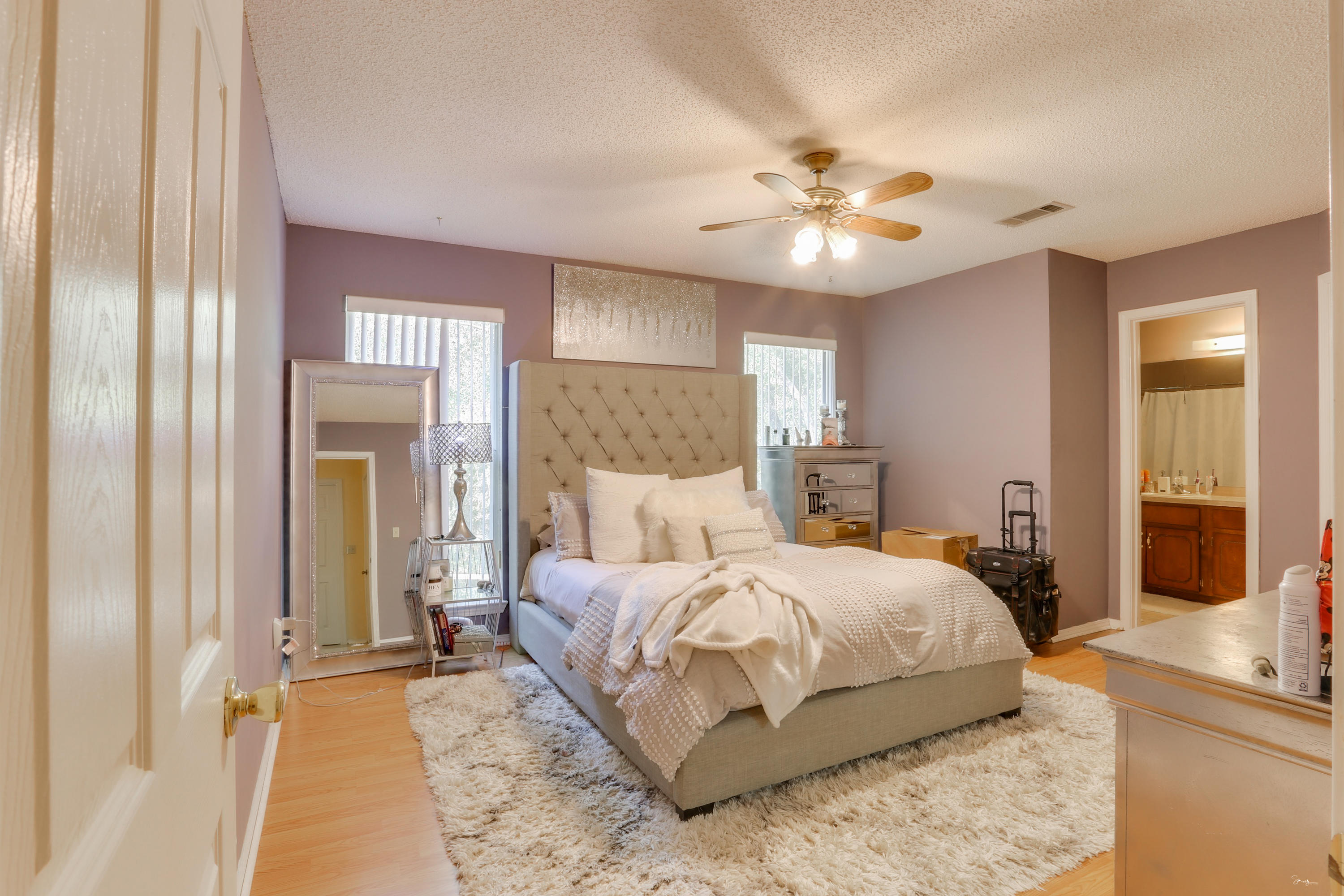 COLLEGE OAKS - Residential