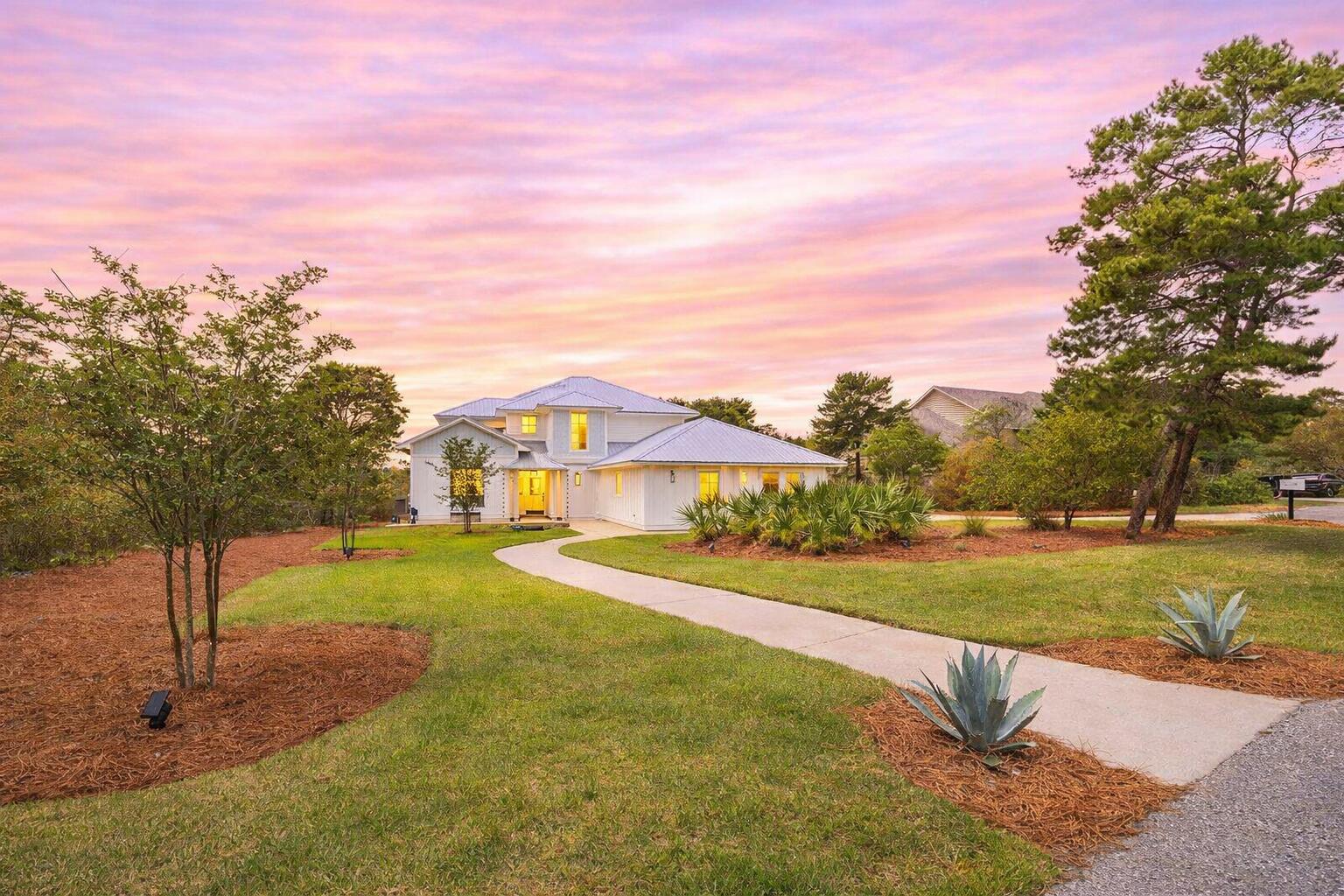 PINES OF BLUE MOUNTAIN - Residential