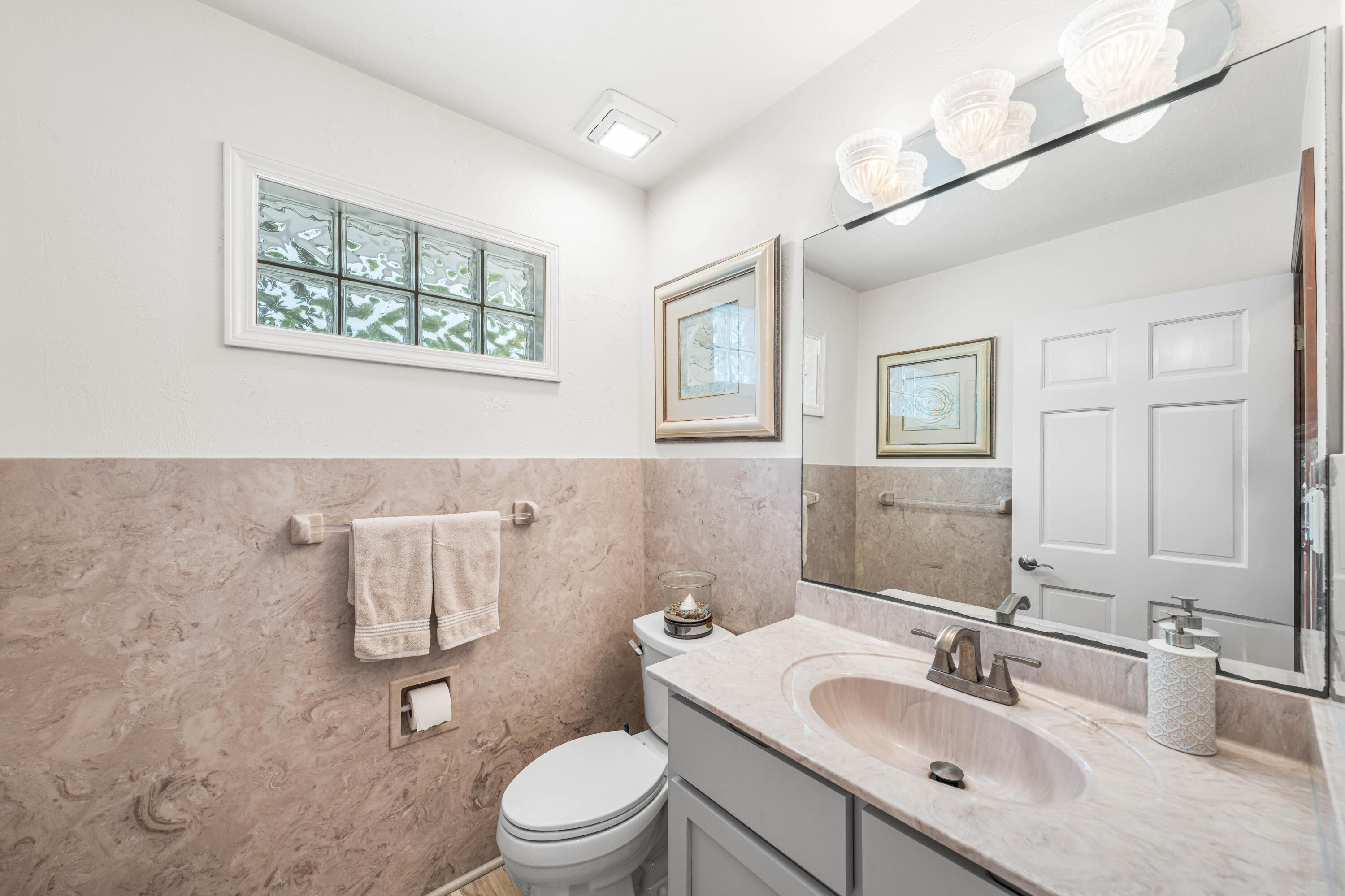 PINES OF BLUE MOUNTAIN - Residential