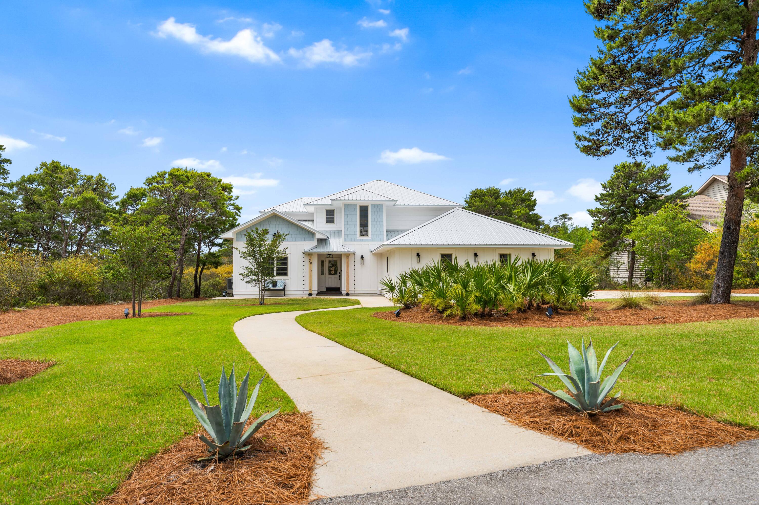 PINES OF BLUE MOUNTAIN - Residential