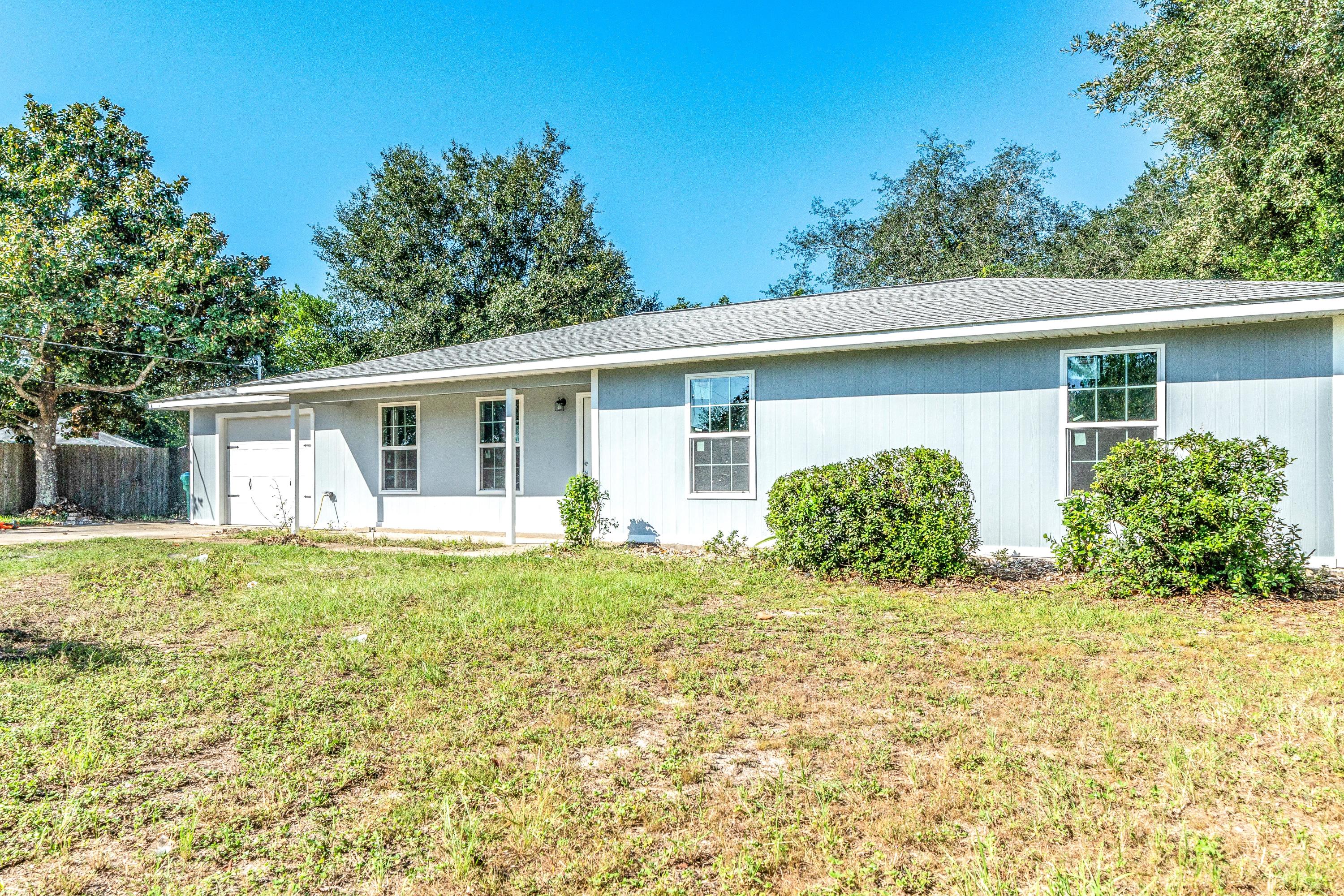 HOLLEY BY THE SEA - Residential