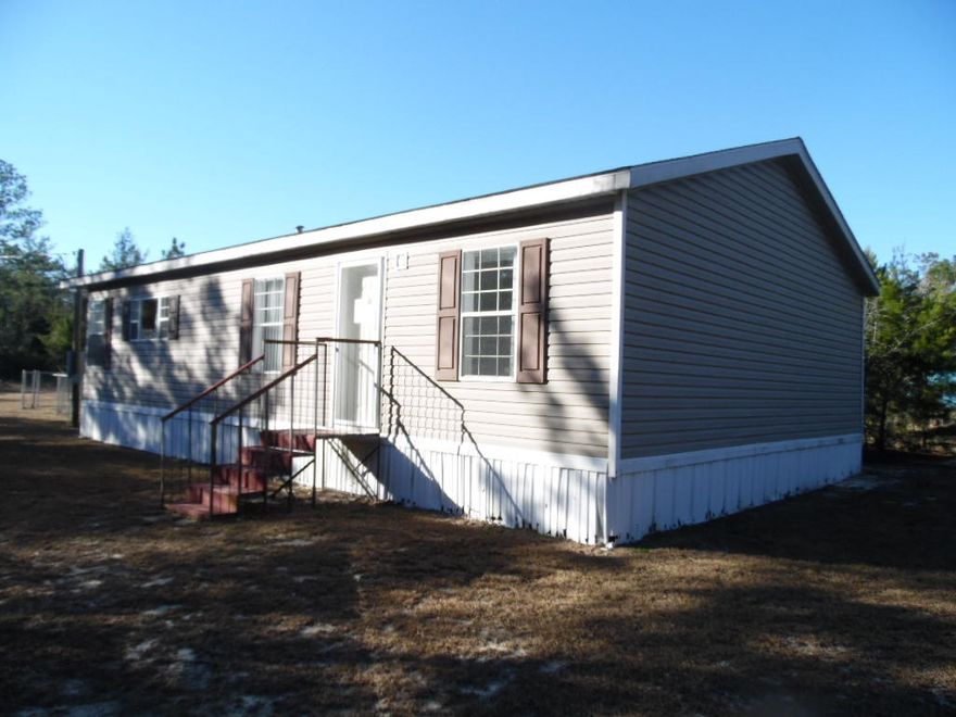 REO. This wonderful 2 bedroom, 2 bathroom home on 0.38 acres is waiting for you! Bedrooms are split by a large living room with a fireplace. Both bedrooms have a large walk-in closet. Master Bathroom features a large tub and separate shower. Kitchen features a breakfast area and pantry. Call today to schedule your tour. Property sold ''AS-IS.''