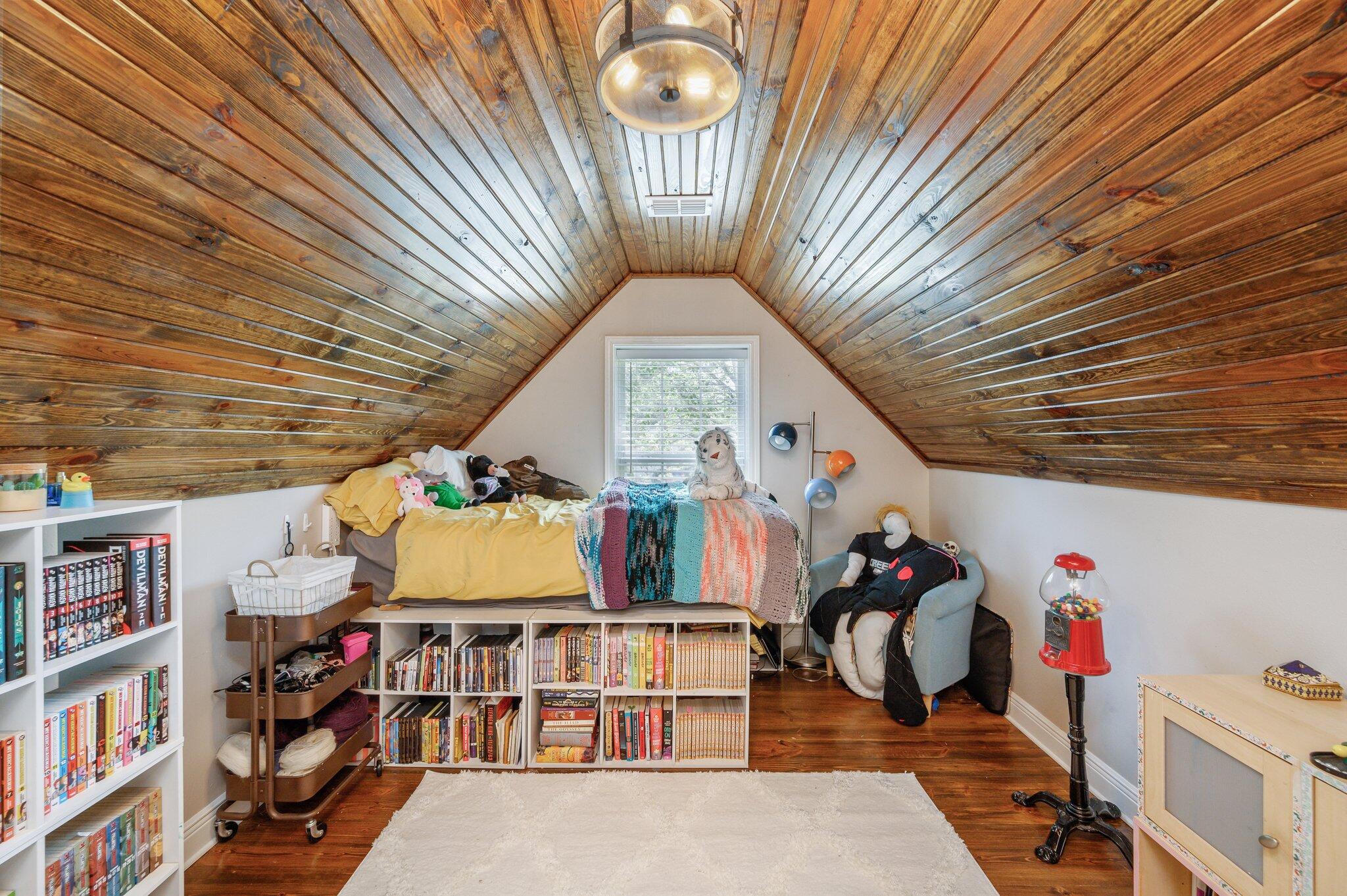 ROCKY BAYOU ESTATES 10B - Residential