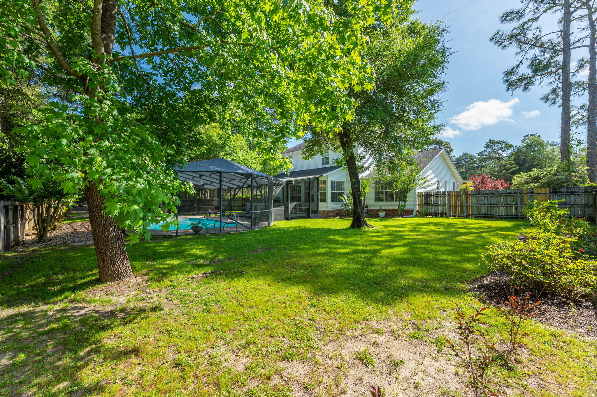 ROCKY BAYOU ESTATES 10B - Residential