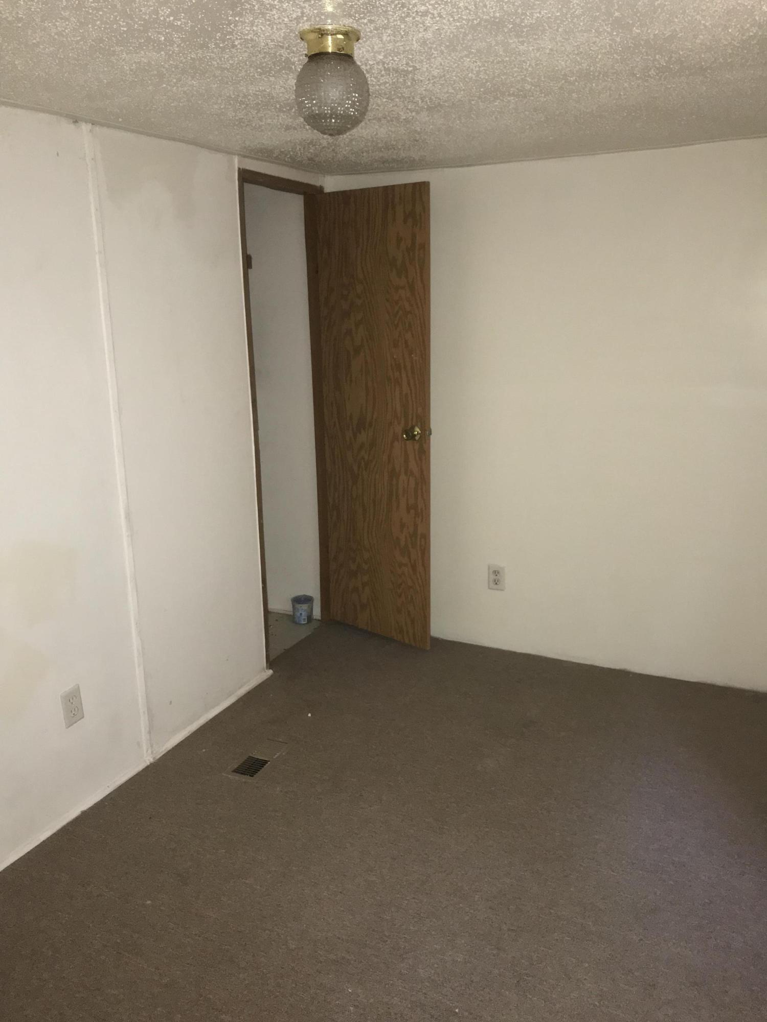 MALLARD CREEK UNREC - Residential