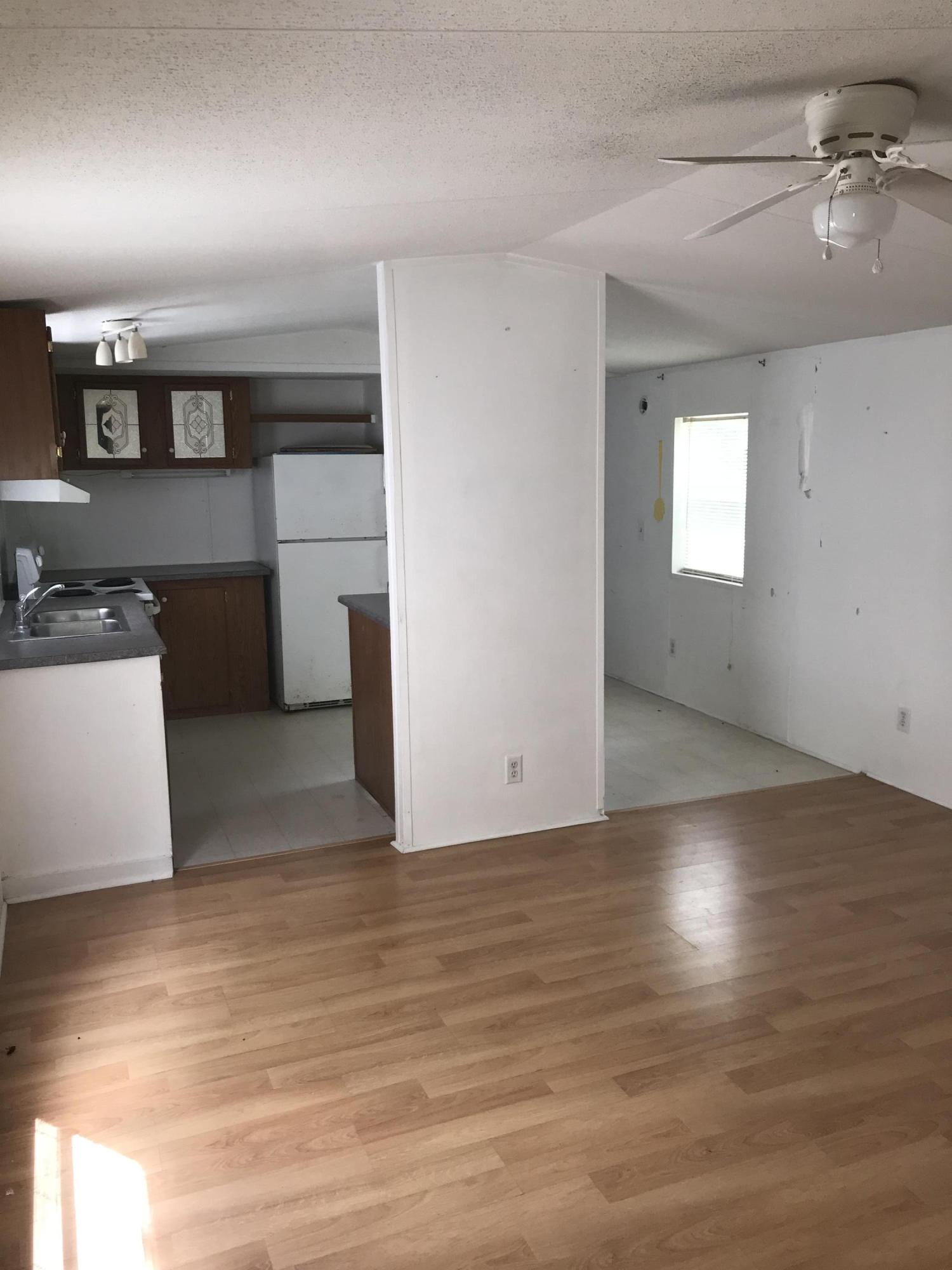 MALLARD CREEK UNREC - Residential