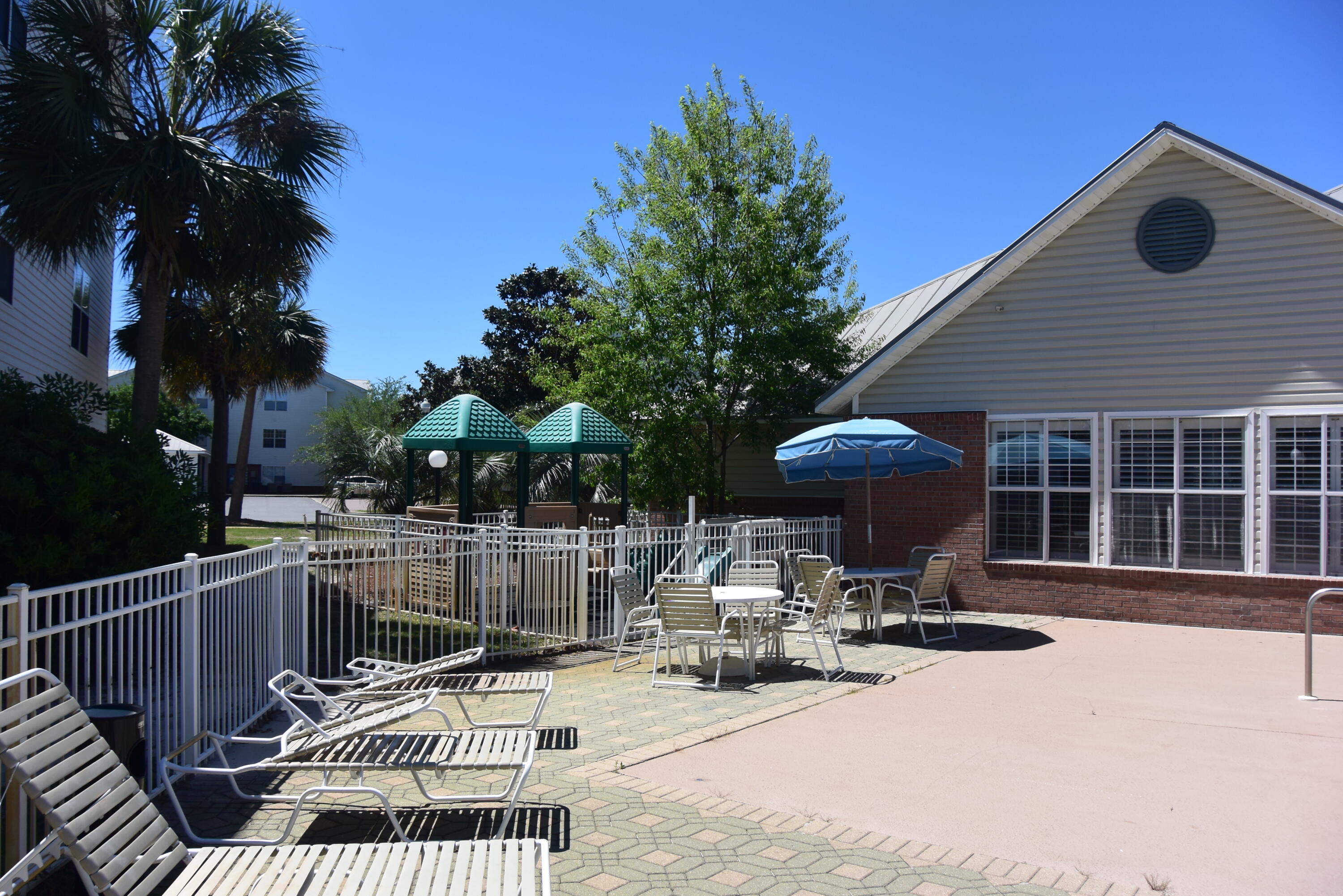 INDIAN LAKE - Residential