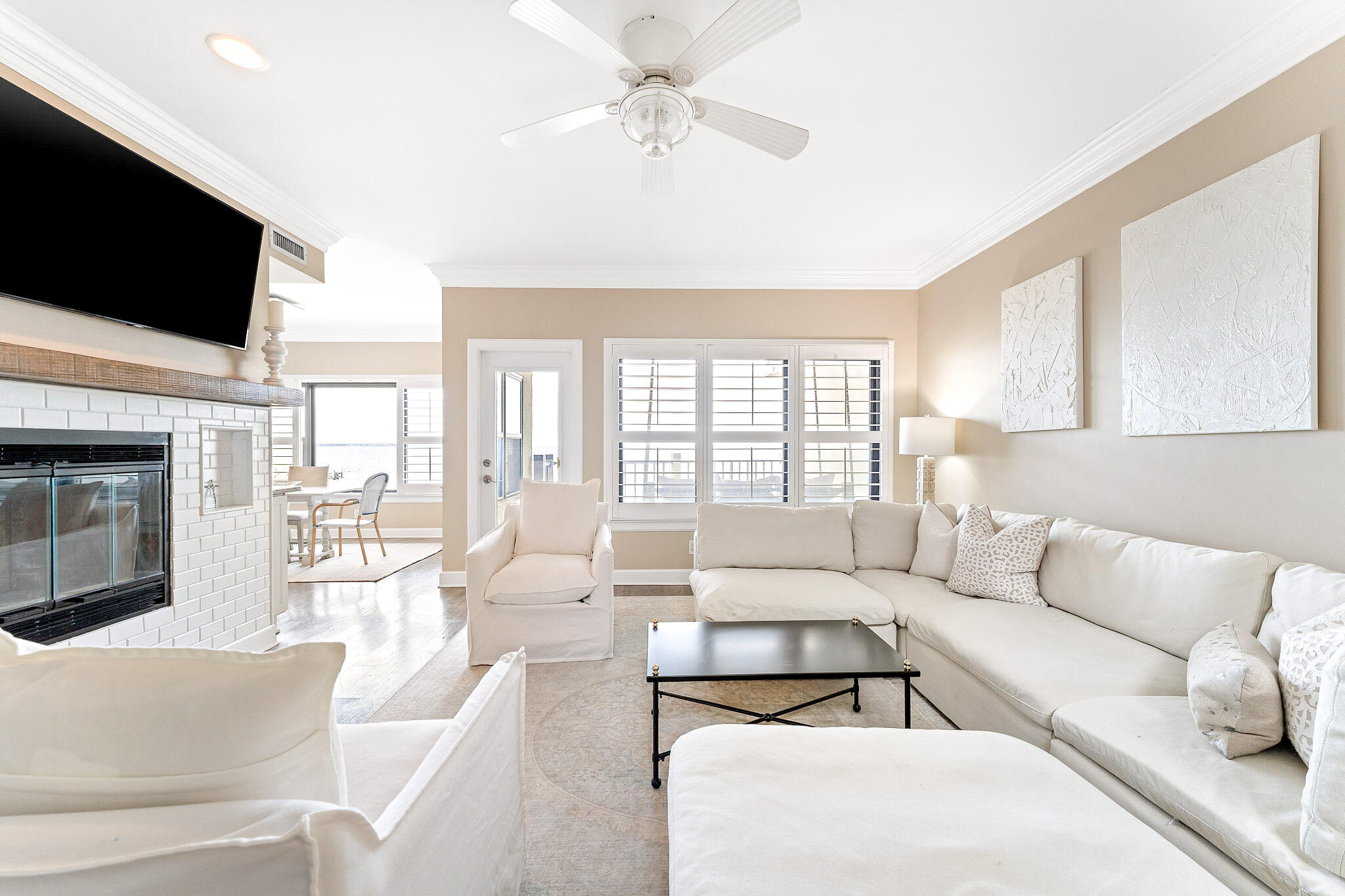 BAYBRIDGE CONDO - Residential