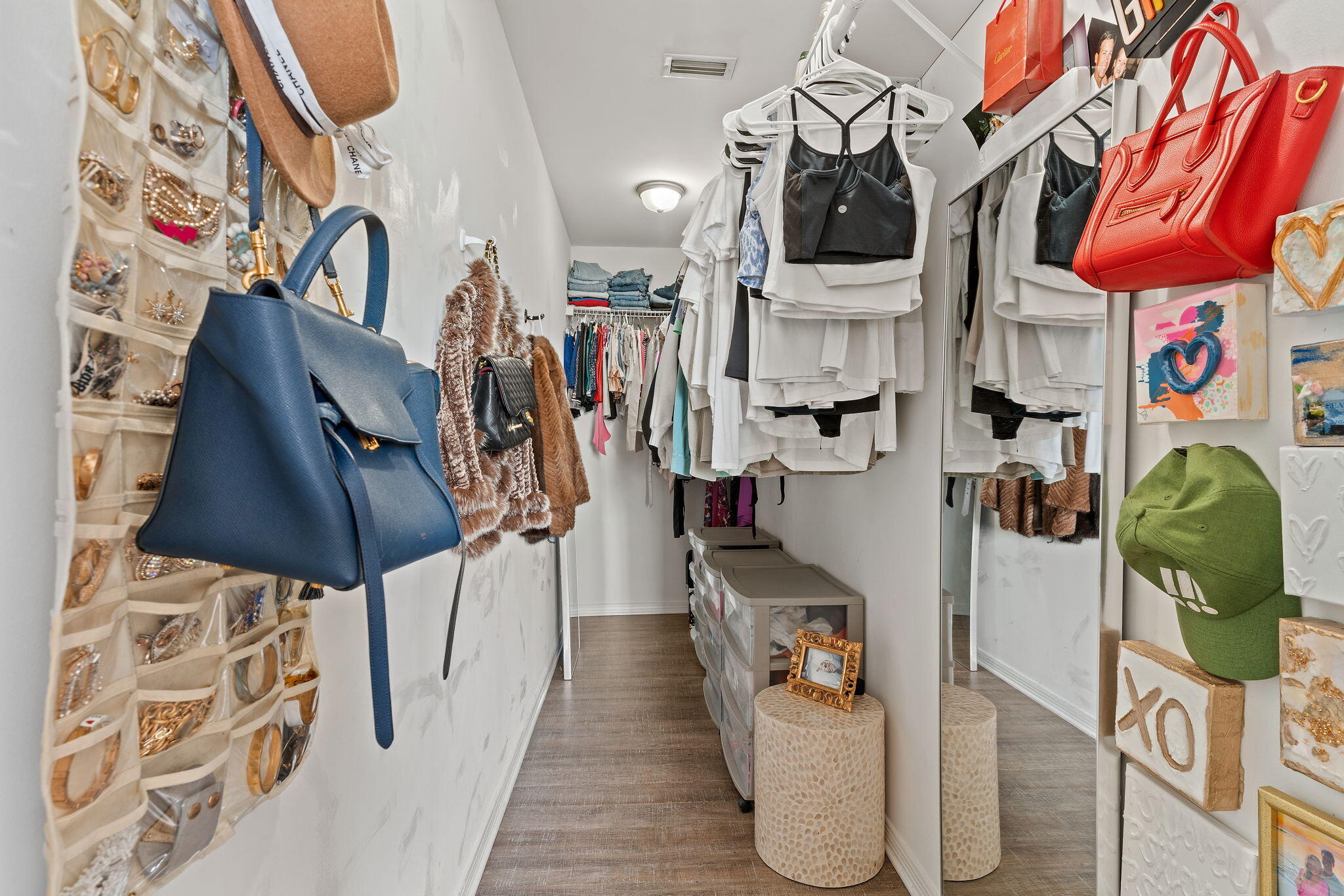 BAYBRIDGE CONDO - Residential