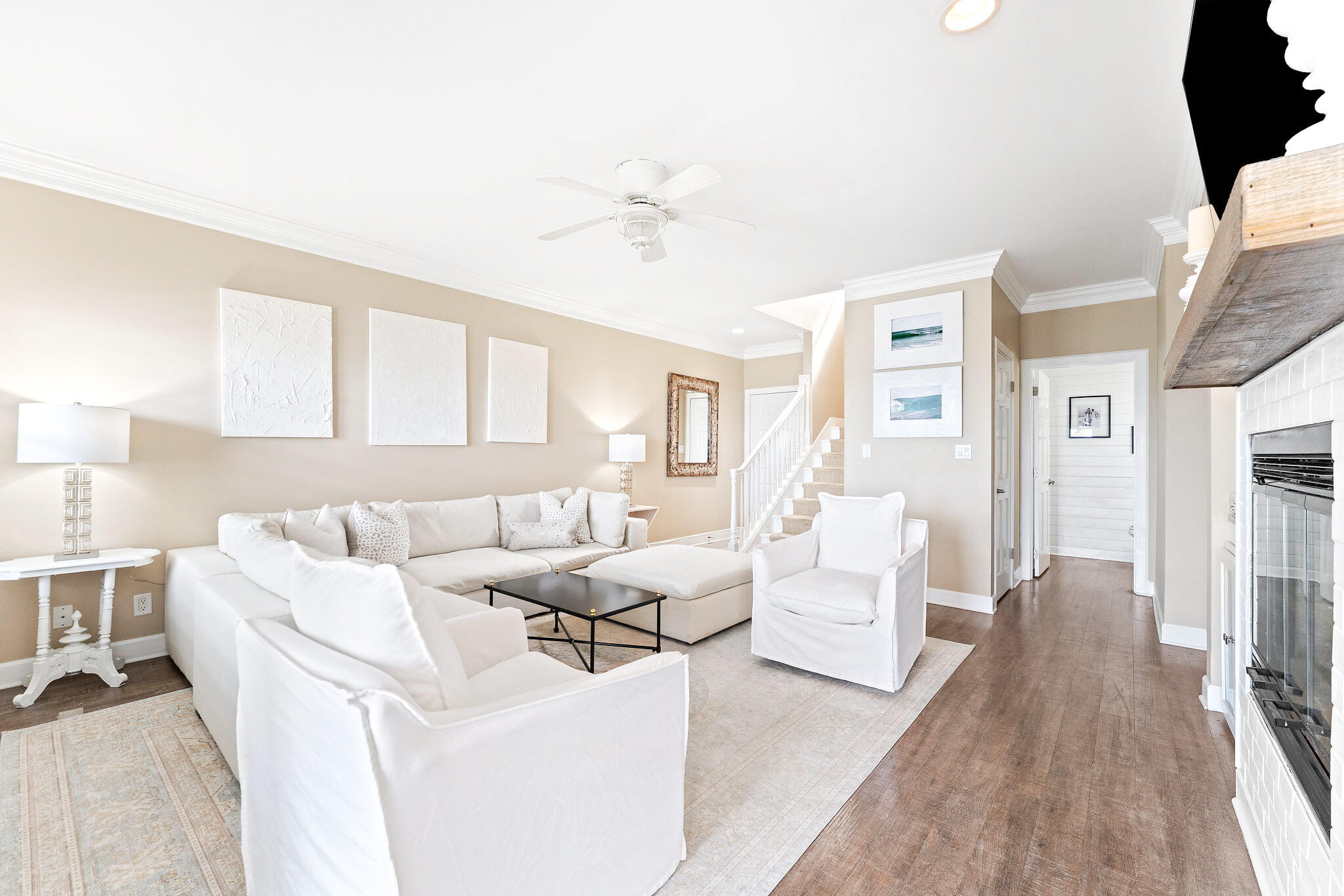 BAYBRIDGE CONDO - Residential