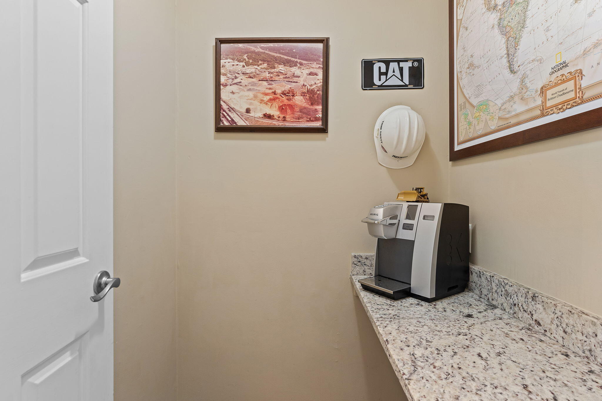 BAYBRIDGE CONDO - Residential