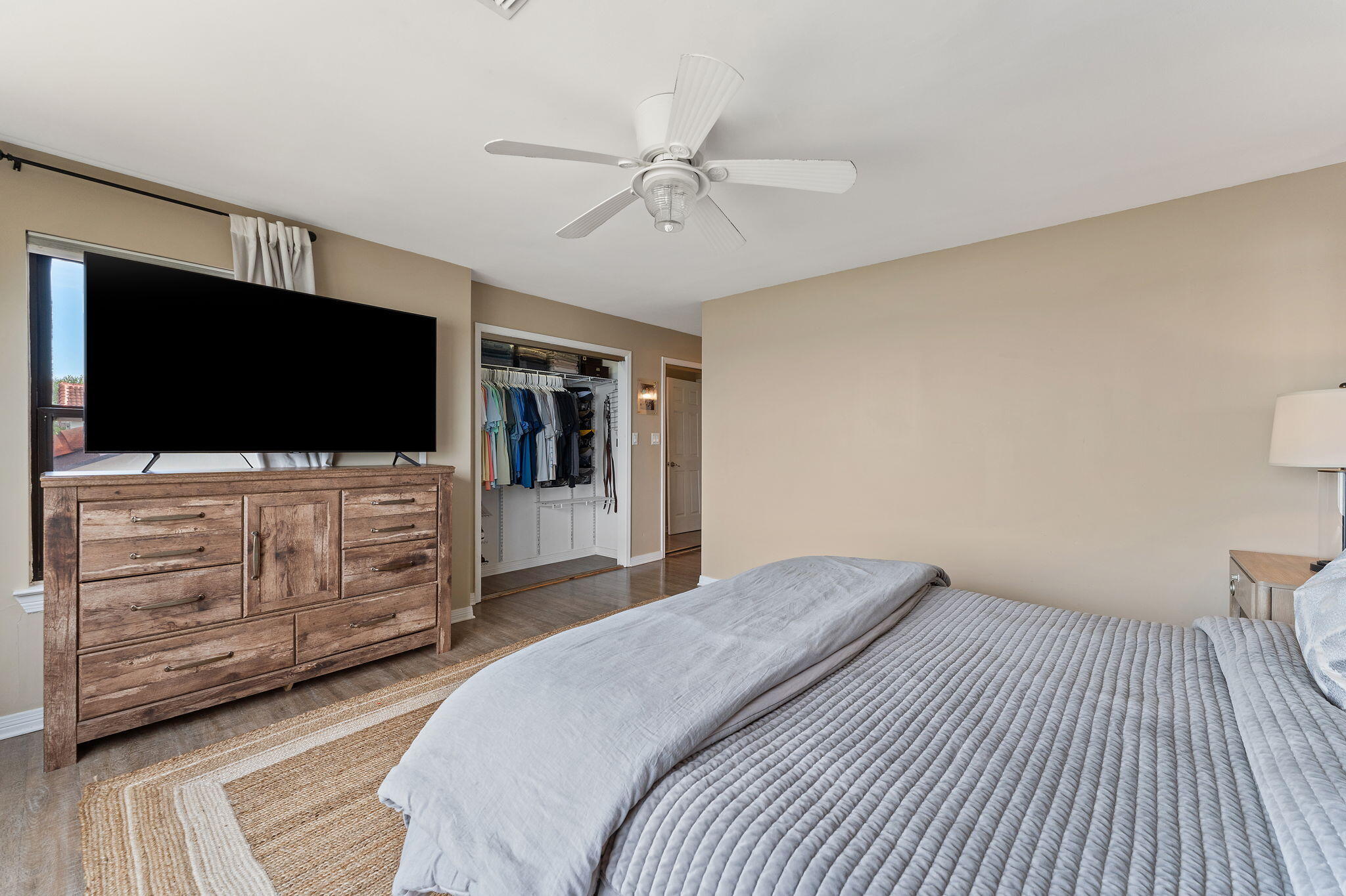 BAYBRIDGE CONDO - Residential