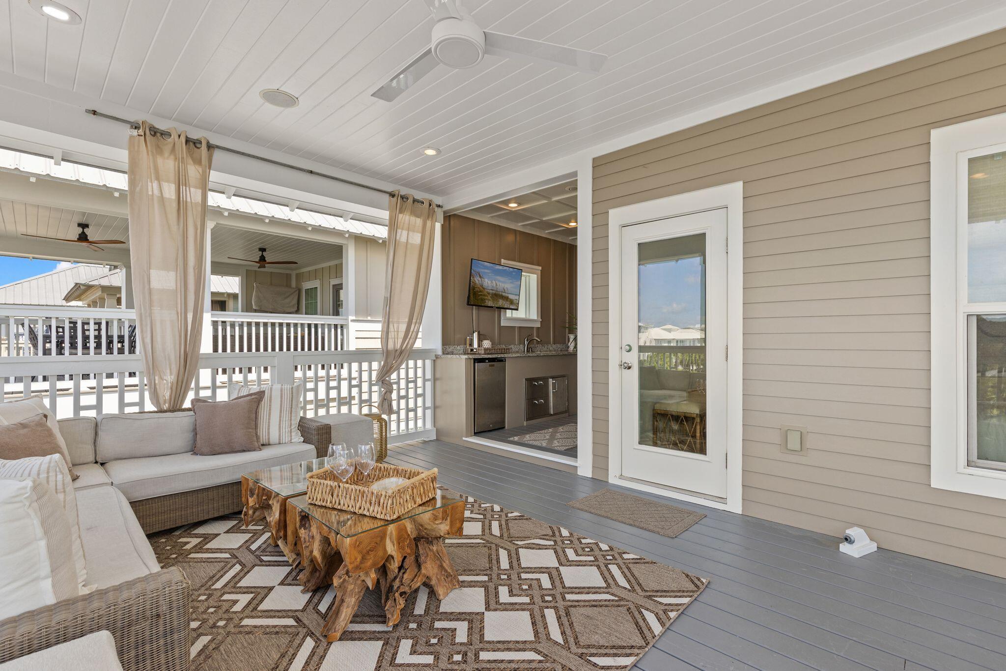 SEACREST BEACH - Residential