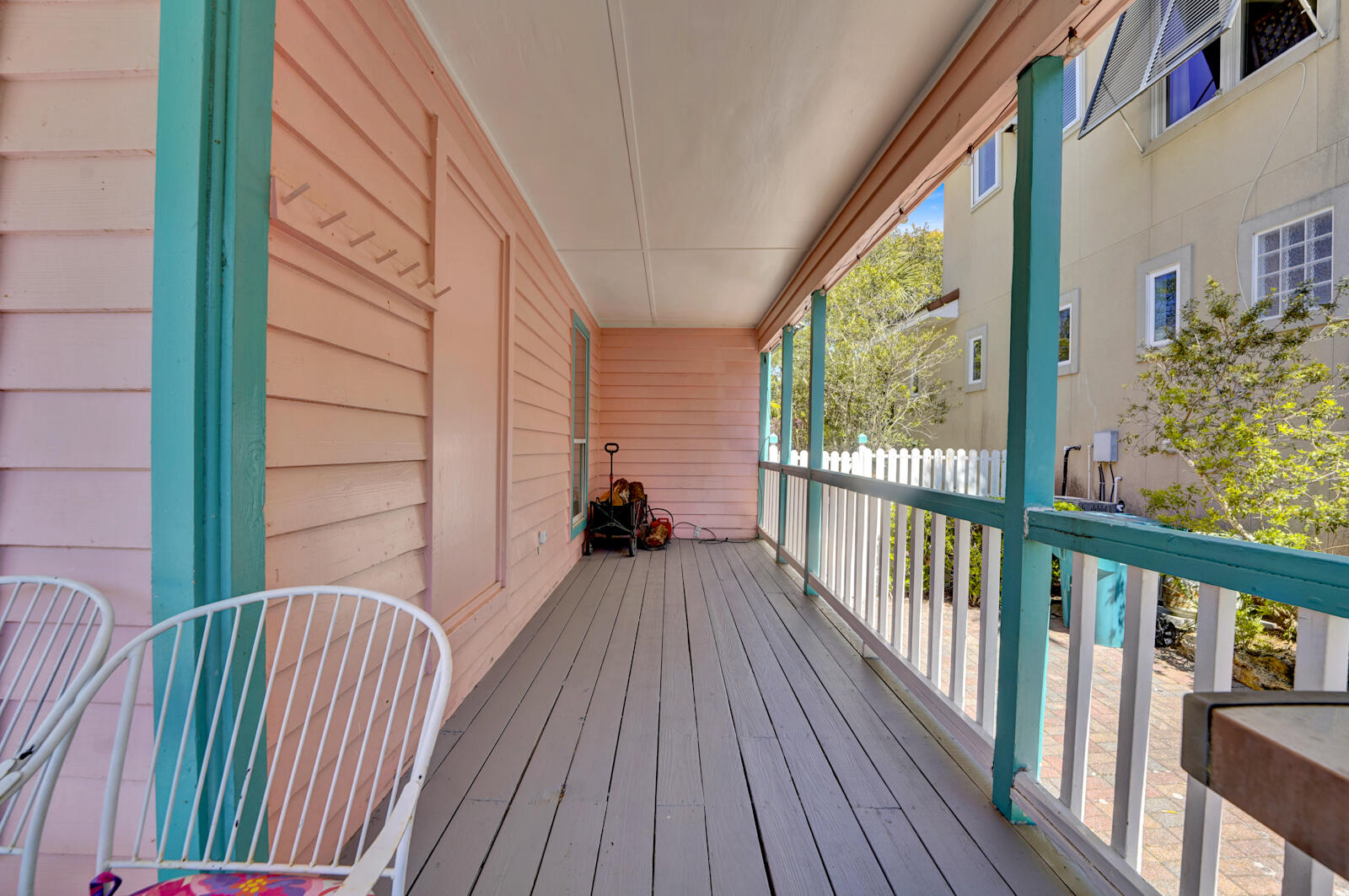 CALYPSO POINTE - Residential