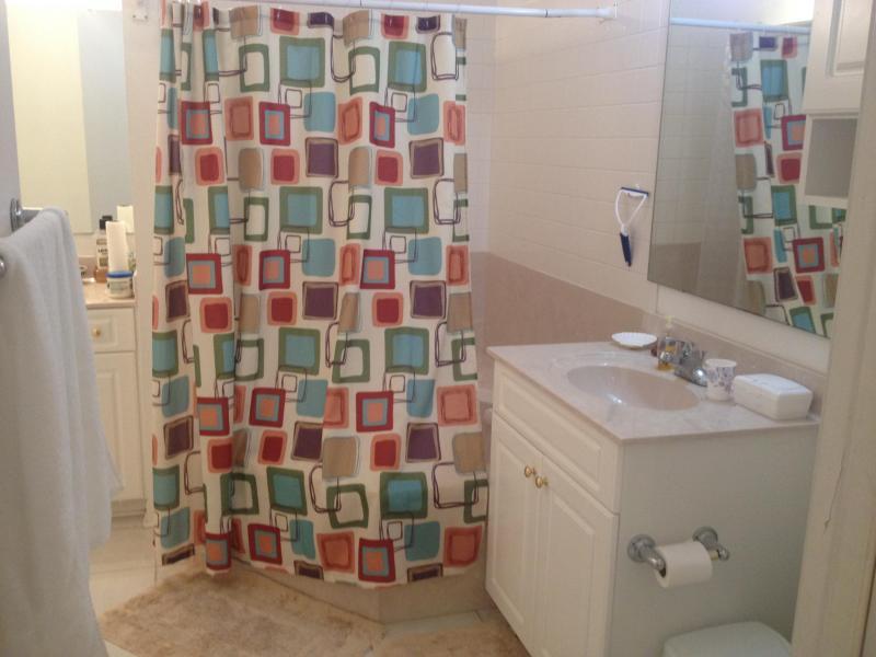 REFLECTIONS AT BLUEWATER BAY T/H - Residential