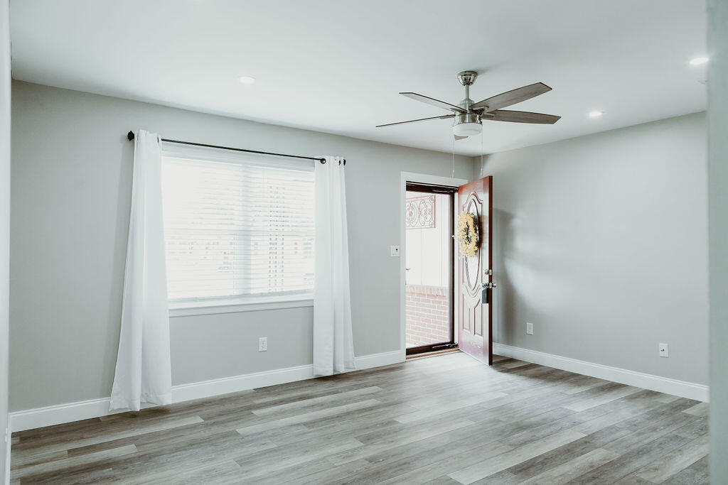 Mid Pines - Residential