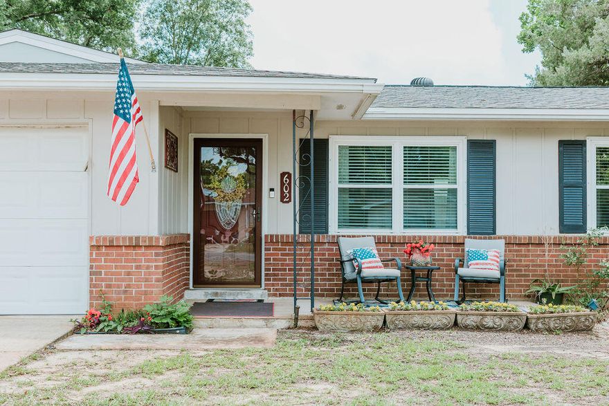 Charming newly updated pool home, w/RV parking, & a workshop located in the heart of FWB! Welcome home to this beautifully renovated property that sits on a spacious corner lot, offering ample privacy yet convenience to all the necessities. All the major items are done. The highlight is the refreshing in-ground pool & spa combo, perfect to cool off during Florida's hot summers & great to host all your get-togethers. A bonus, there's plenty of parking for your RV (50 amp plug), toys, & trailers plus for your guests. As you enter, you'll notice the fresh, contemporary paint throughout the home, creating a welcoming atmosphere. The gorgeous updated kitchen is a home-chef's dream, featuring sleek stainless steel appliances, 2 ovens (wall & gas range), granite countertops, modern backsplash, & white & charcoal cabinets. The kitchen window overlooks the backyardIt's the perfect space for entertaining & everyday cooking. The living areas are bright & inviting, w/new light fixtures that add a touch of elegance plus the updated windows allowing the natural light in. This floor plan offers flexibility & versatility, w/two main areas overlooking the backyard. This home offers many great spots for family meals or casual get-togethers w/friends. Outside, you'll find a workshop equipped w/electricity, ideal for DIY projects, extra storage, or even a home office. The backyard is an oasis, w/a sparkling pool, covered patio, & plenty of space for outdoor activities or kids to play. Located in a desirable area of FWB because of it's proximity to shopping, worship centers, schools, & the beaches it won't last long. This home has too many updates to list. Make it your new home today!