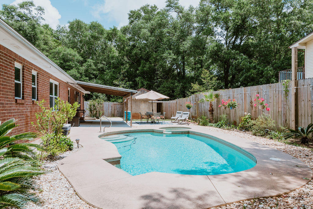 Mid Pines - Residential