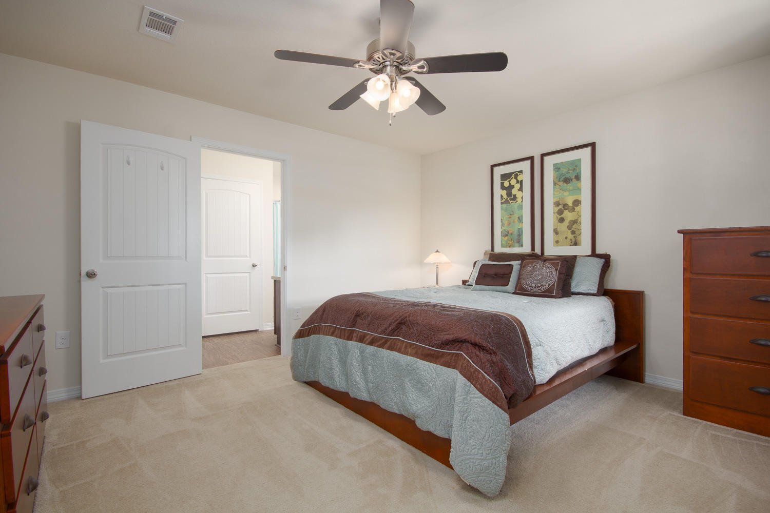 NAVARRE S/D 2ND ADDN - Residential