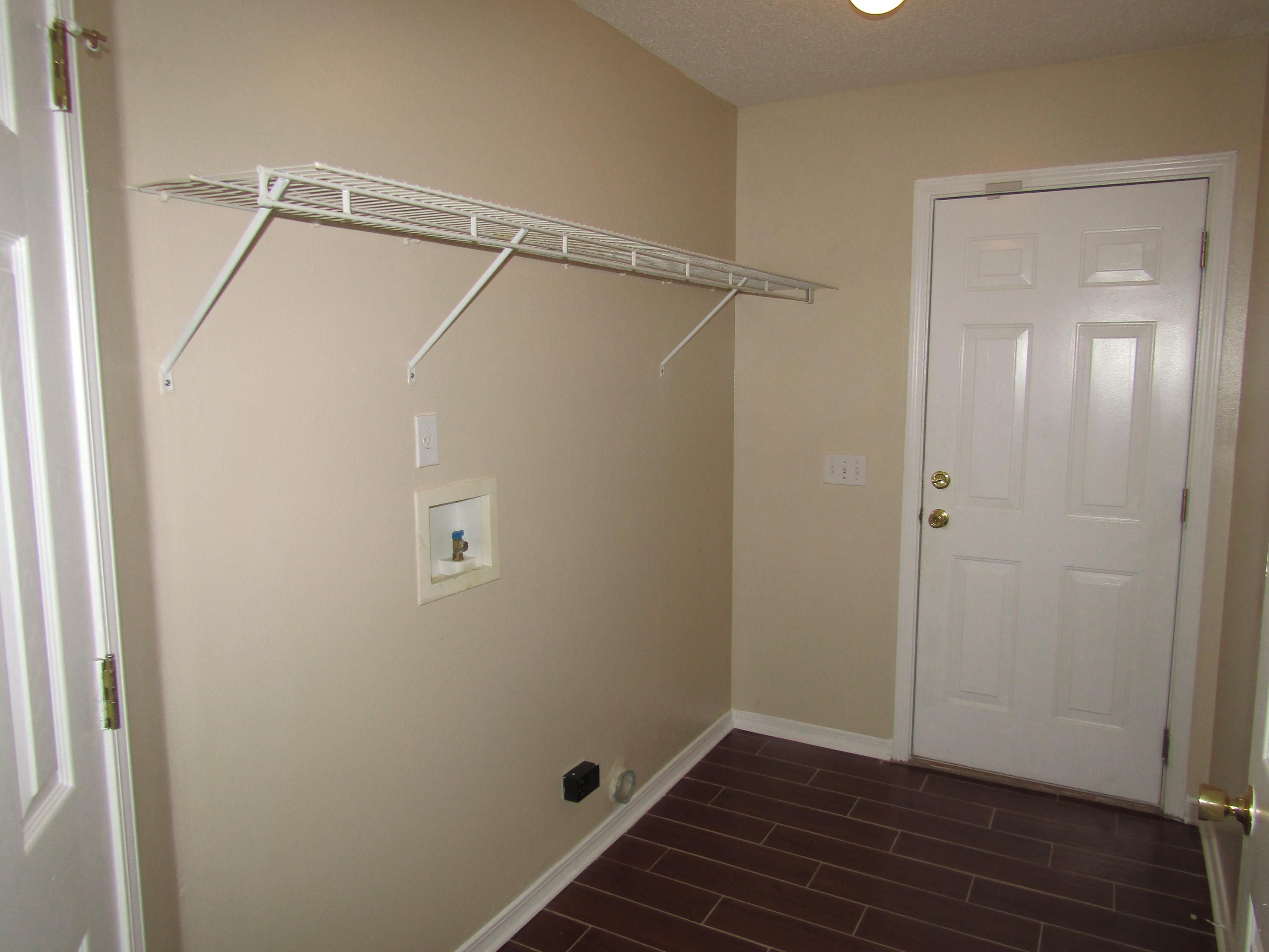 NORTHVIEW ESTATES 7TH ADDN - Residential