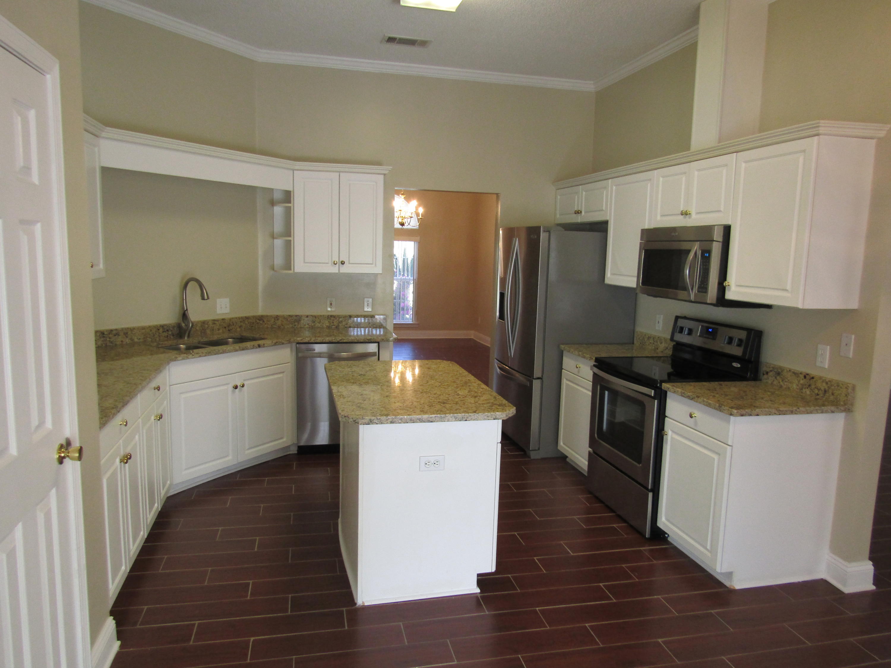 NORTHVIEW ESTATES 7TH ADDN - Residential