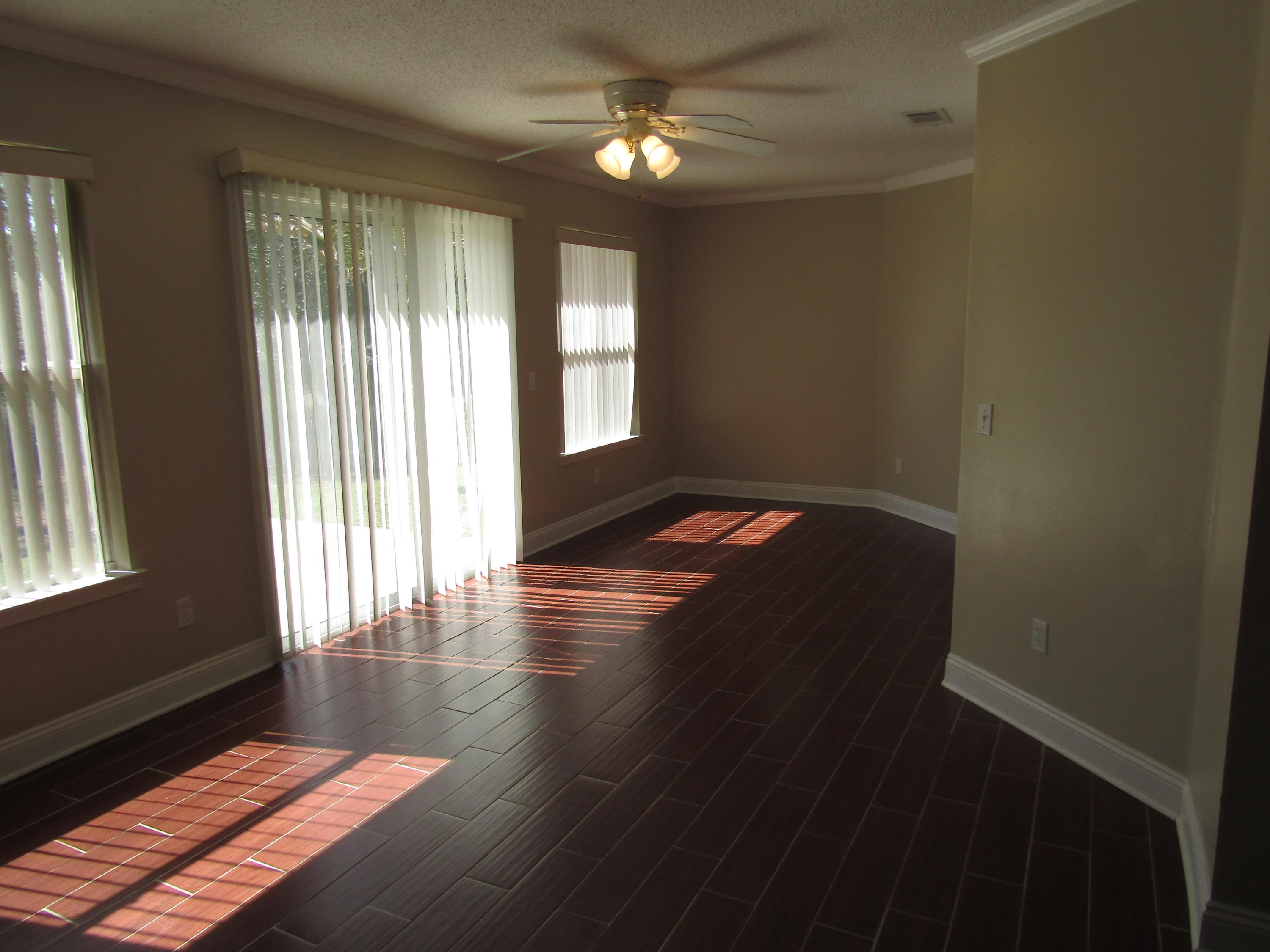 NORTHVIEW ESTATES 7TH ADDN - Residential