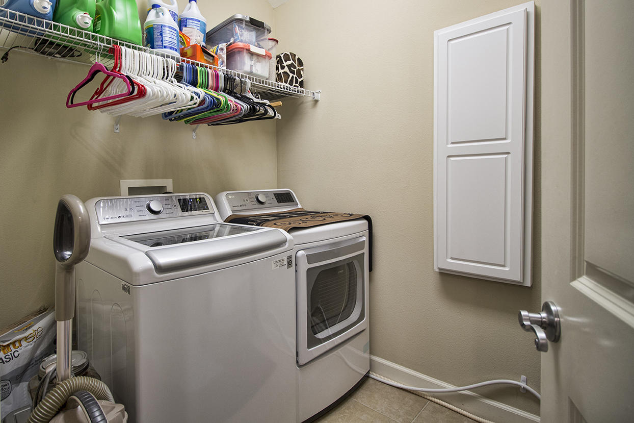 MARINA LANDING - Residential