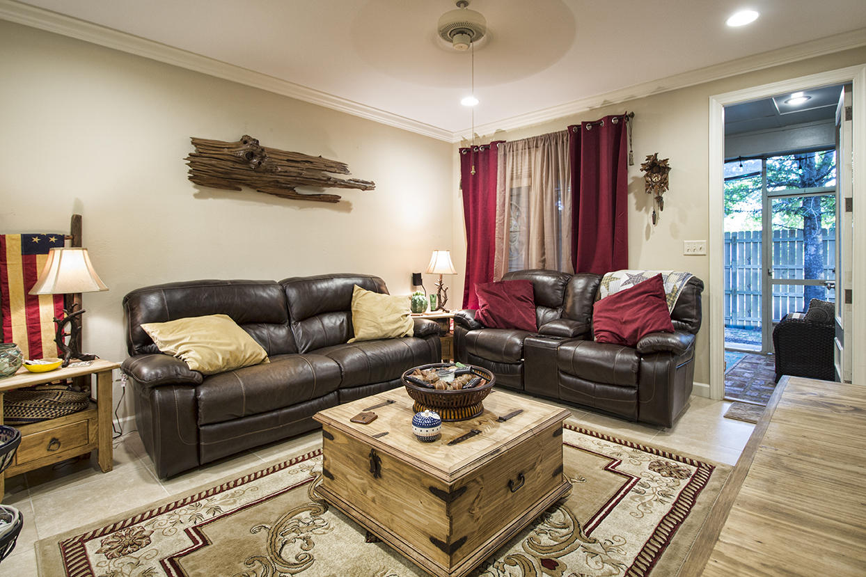 MARINA LANDING - Residential