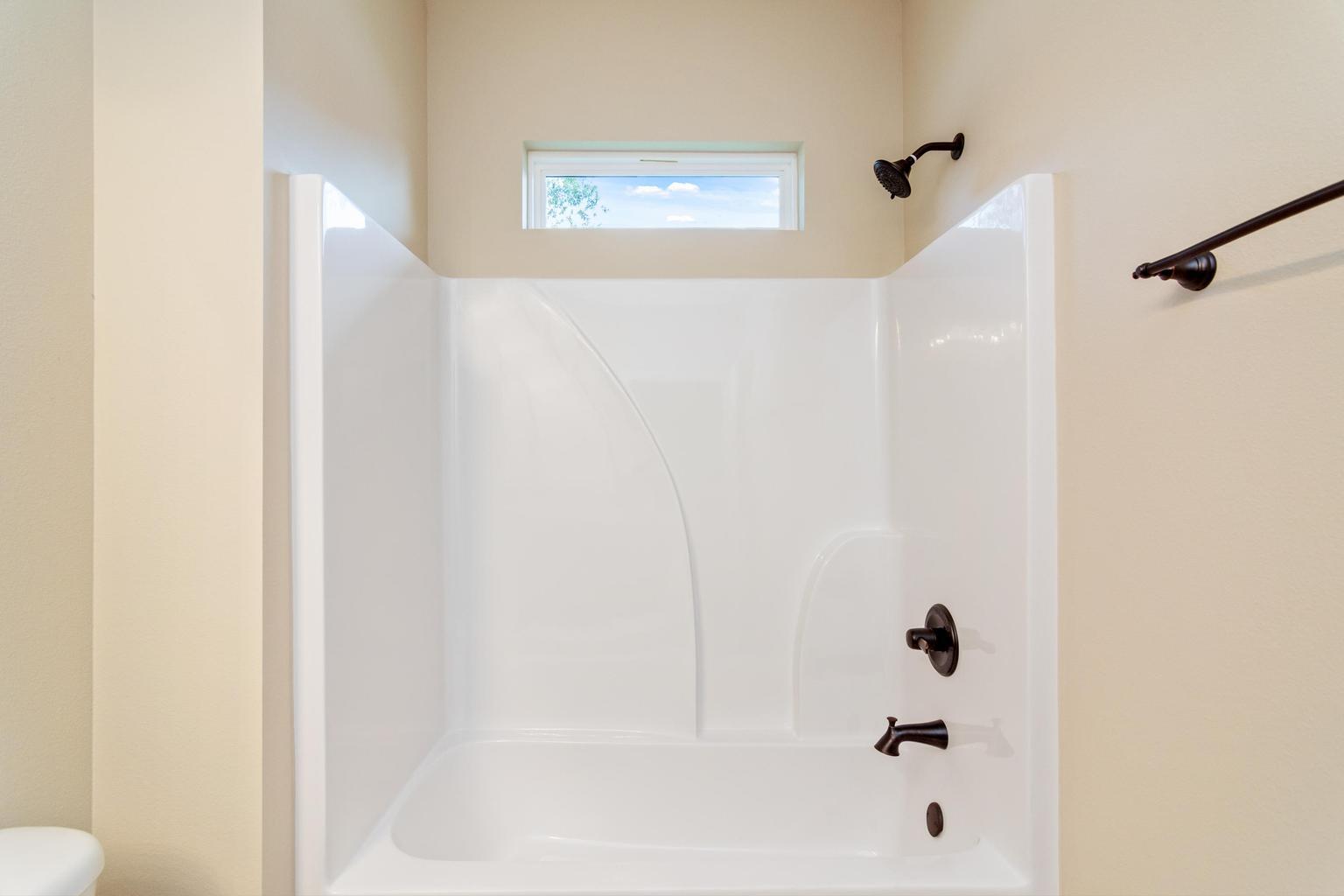 HOMEWOOD EST - Residential