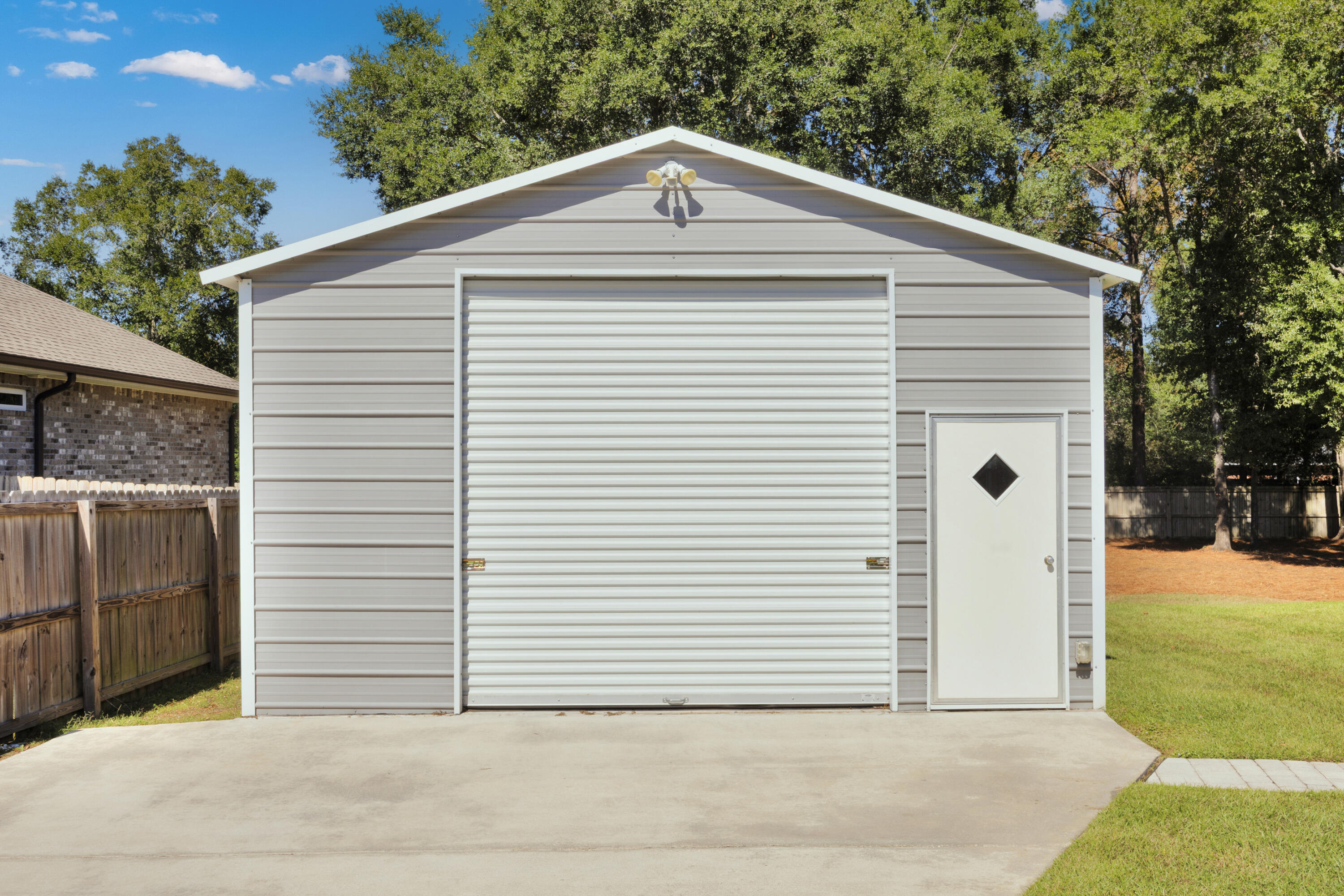 HOMEWOOD EST - Residential