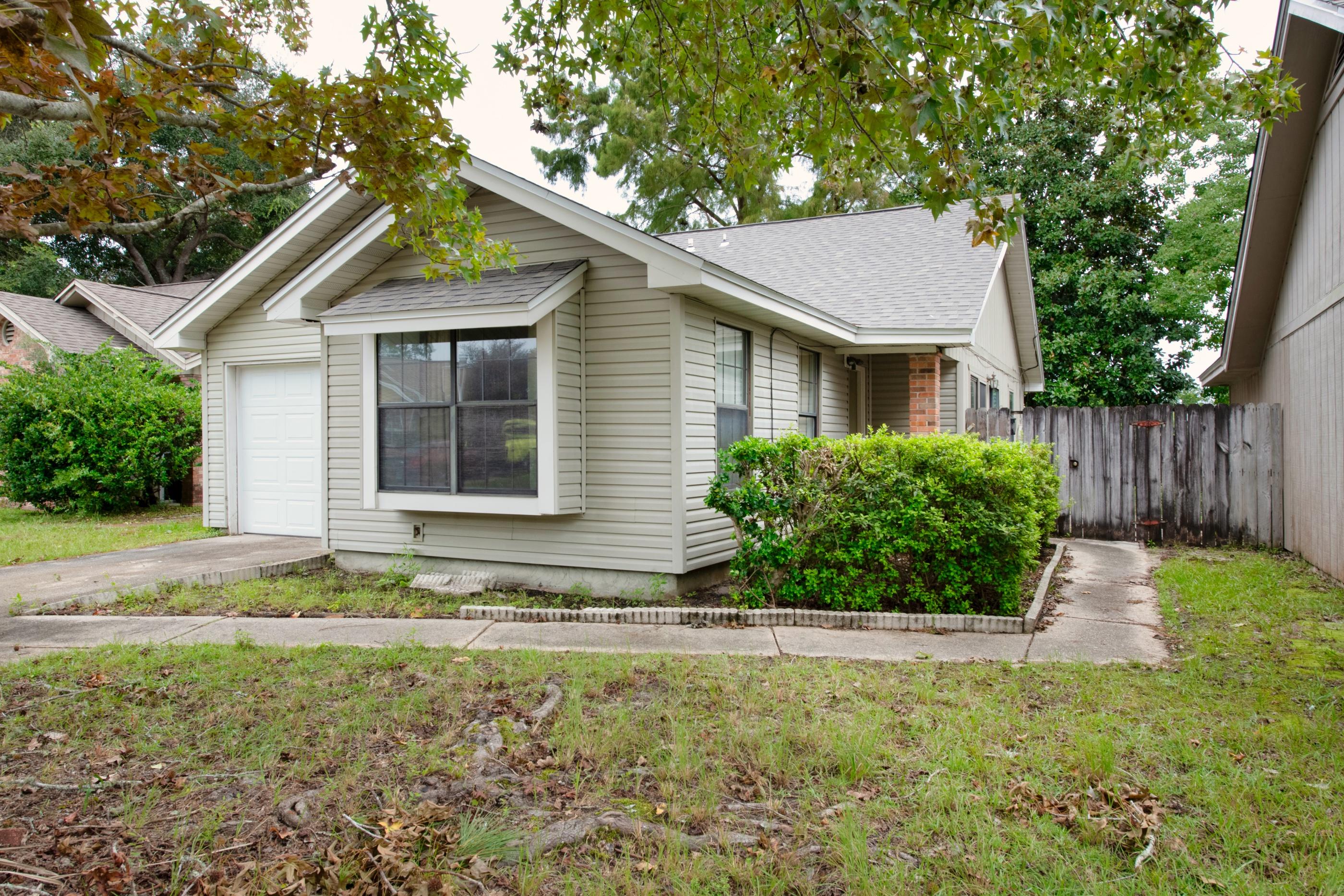 HIDDEN TRAILS PH 1 - Residential