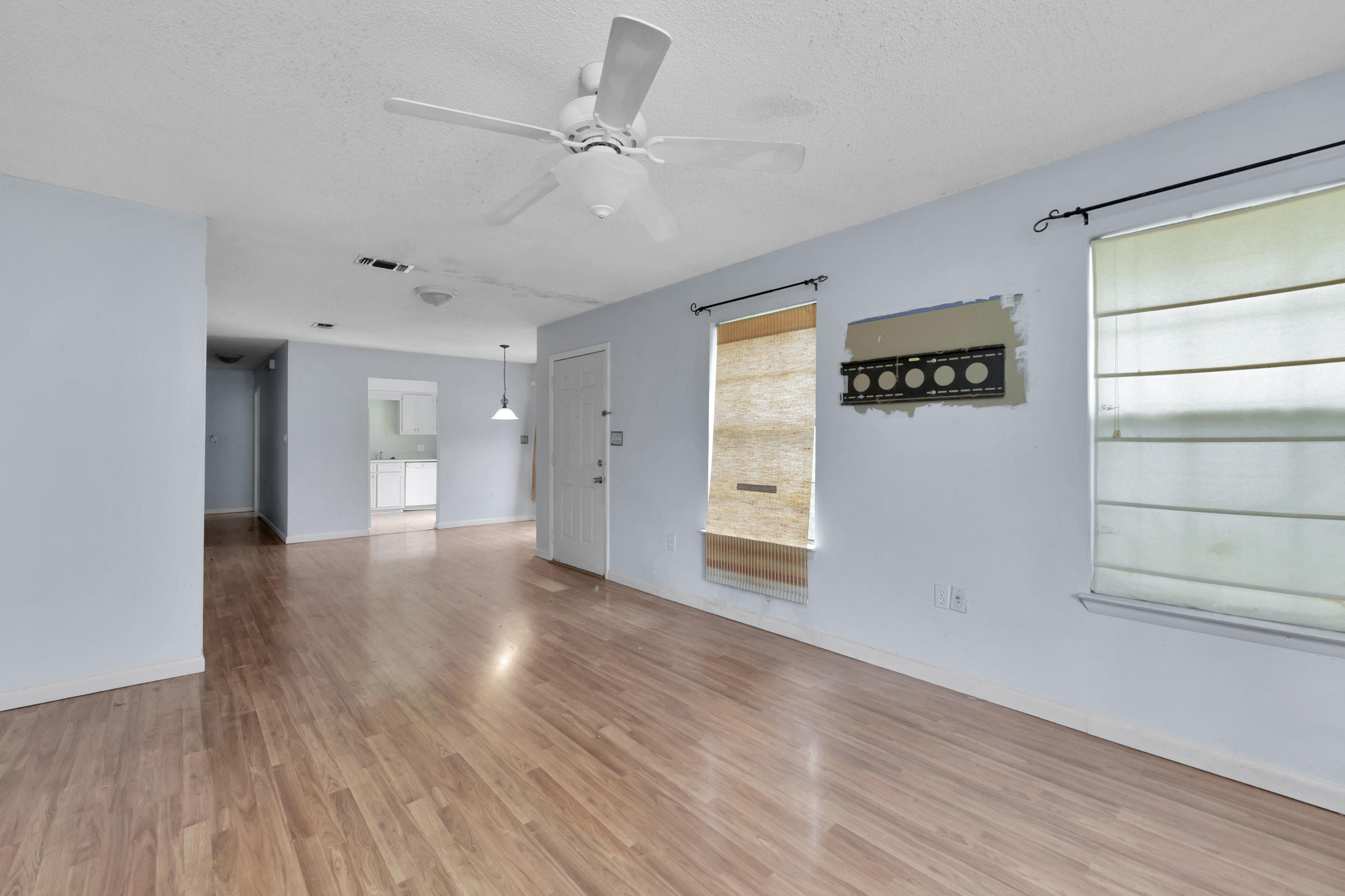 HIDDEN TRAILS PH 1 - Residential