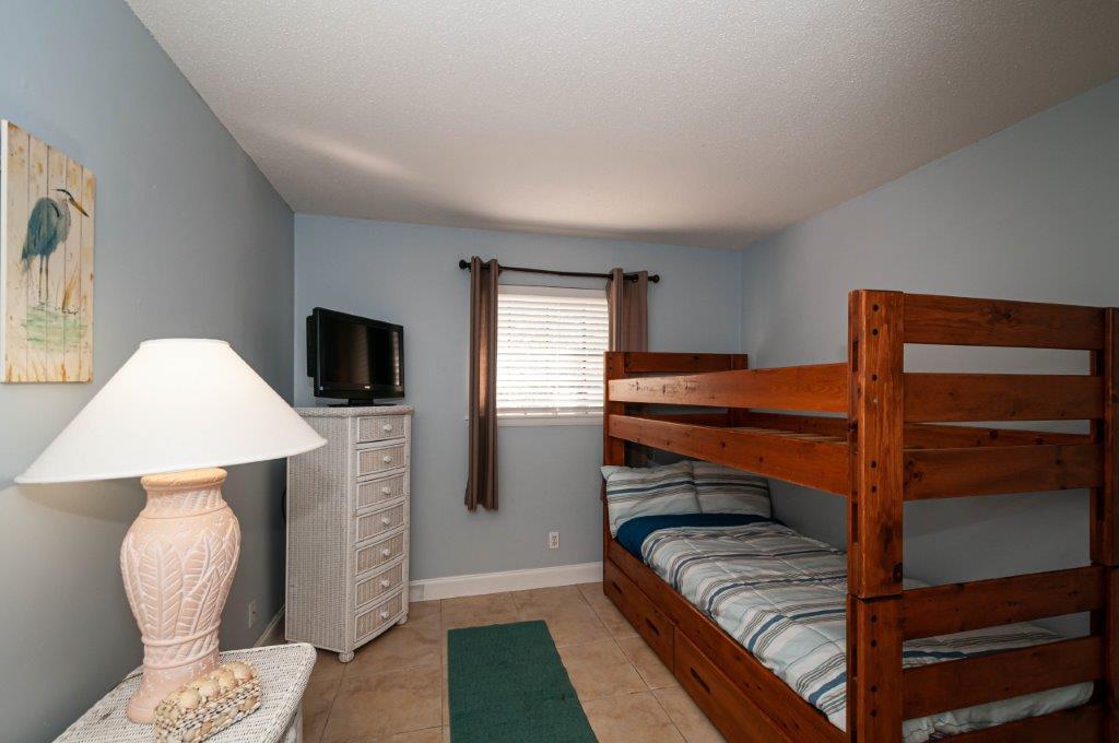 SEASCAPE CONDO GARDEN VILLA - Residential