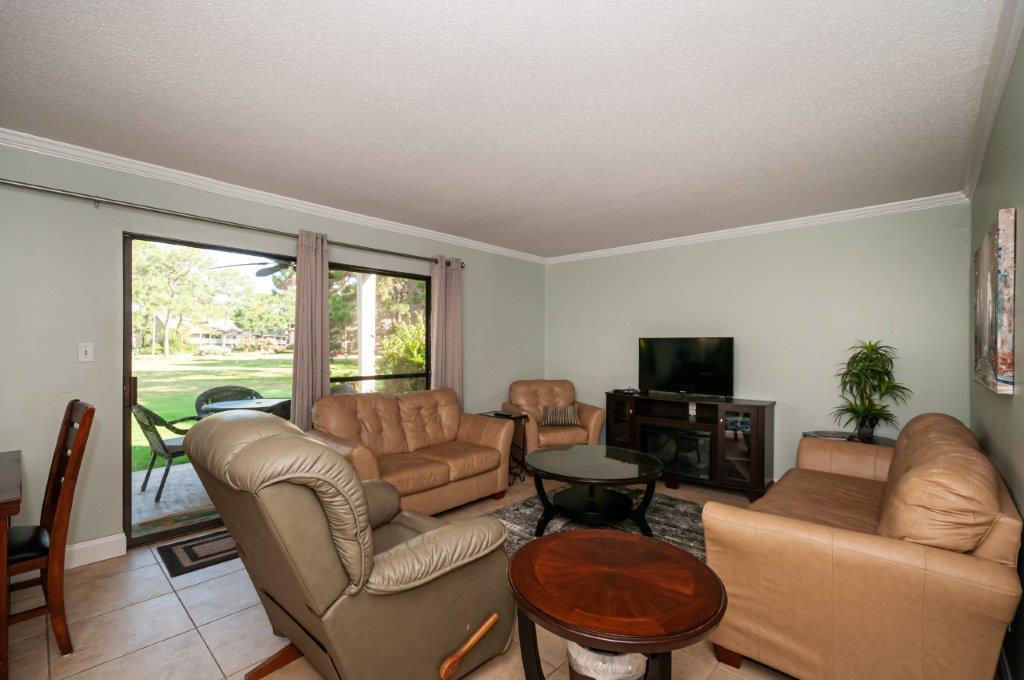 SEASCAPE CONDO GARDEN VILLA - Residential