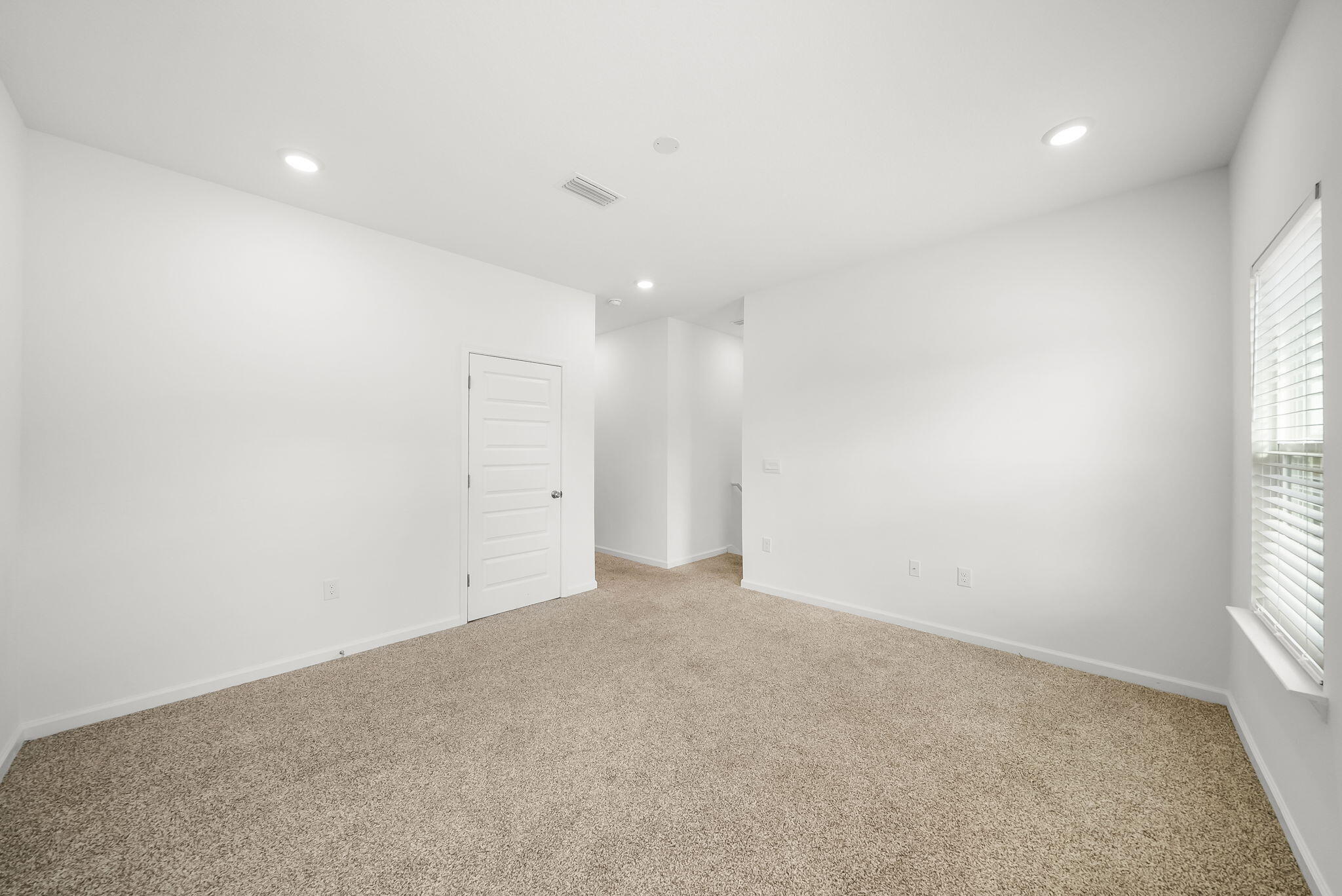 OWL'S HEAD - Residential Lease