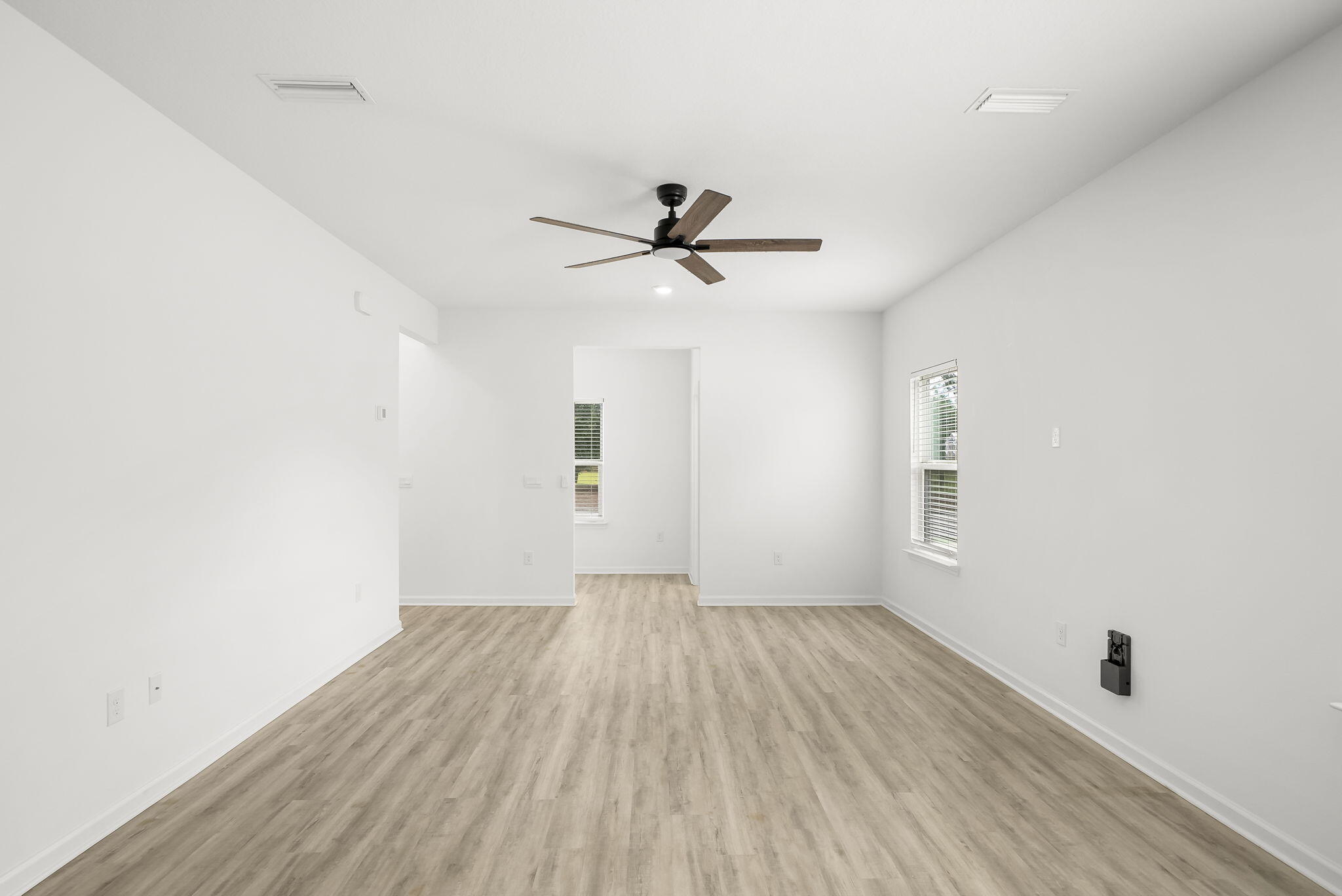 OWL'S HEAD - Residential Lease