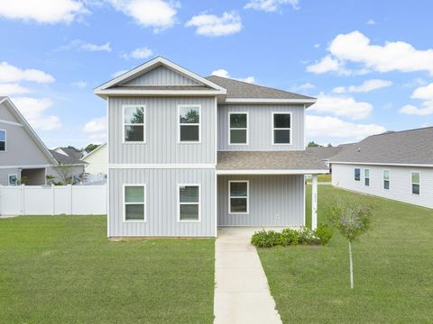 Photo of 231 Staggerbush Street, Freeport, FL 32439 (MLS # 984537)