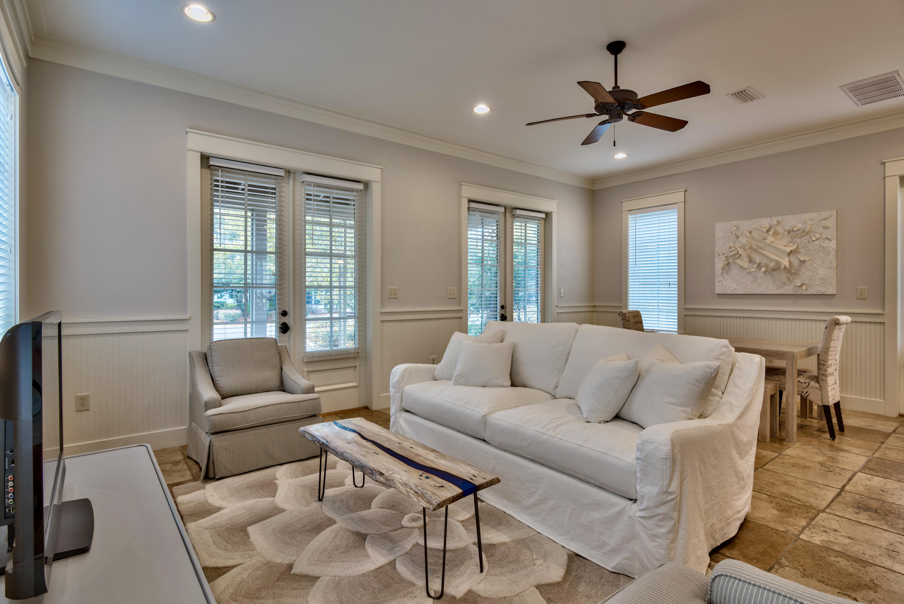 BUNGALOS AT SANDESTIN - Residential