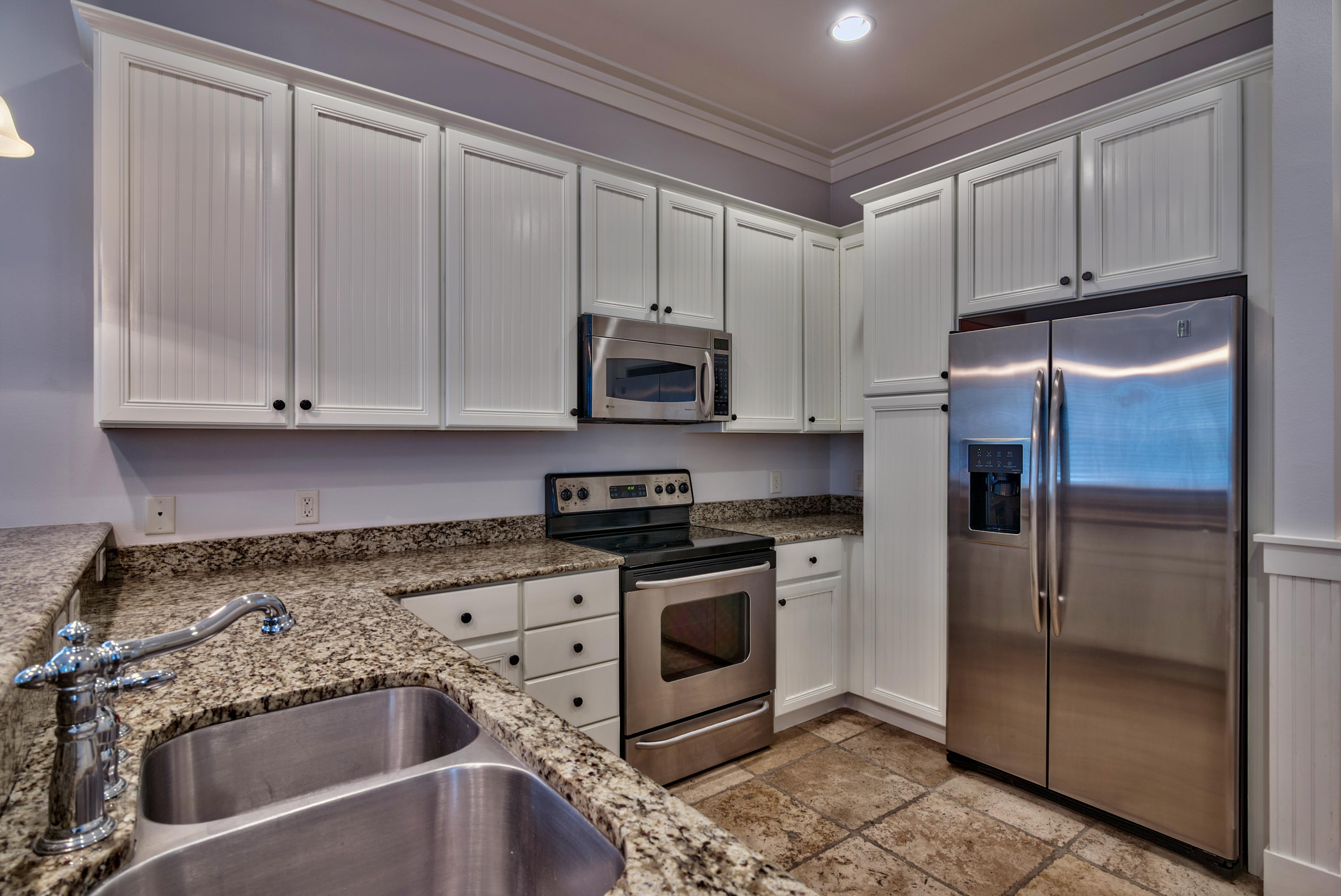 BUNGALOS AT SANDESTIN - Residential