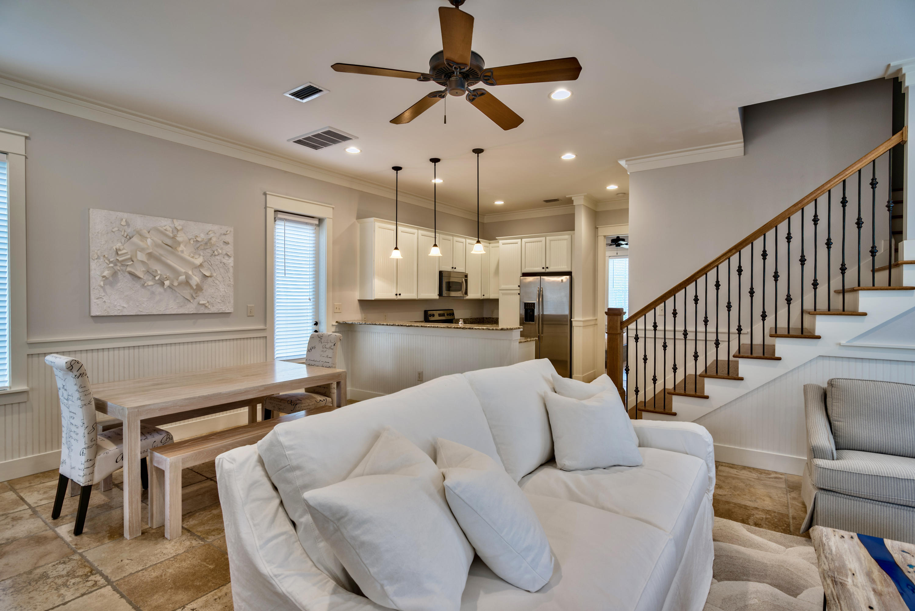 BUNGALOS AT SANDESTIN - Residential