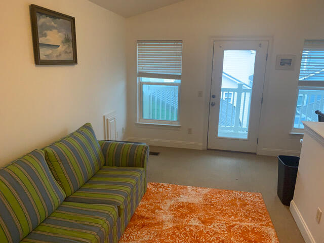 LAGUNA BEACH ESTATES 2ND ADDN - Residential