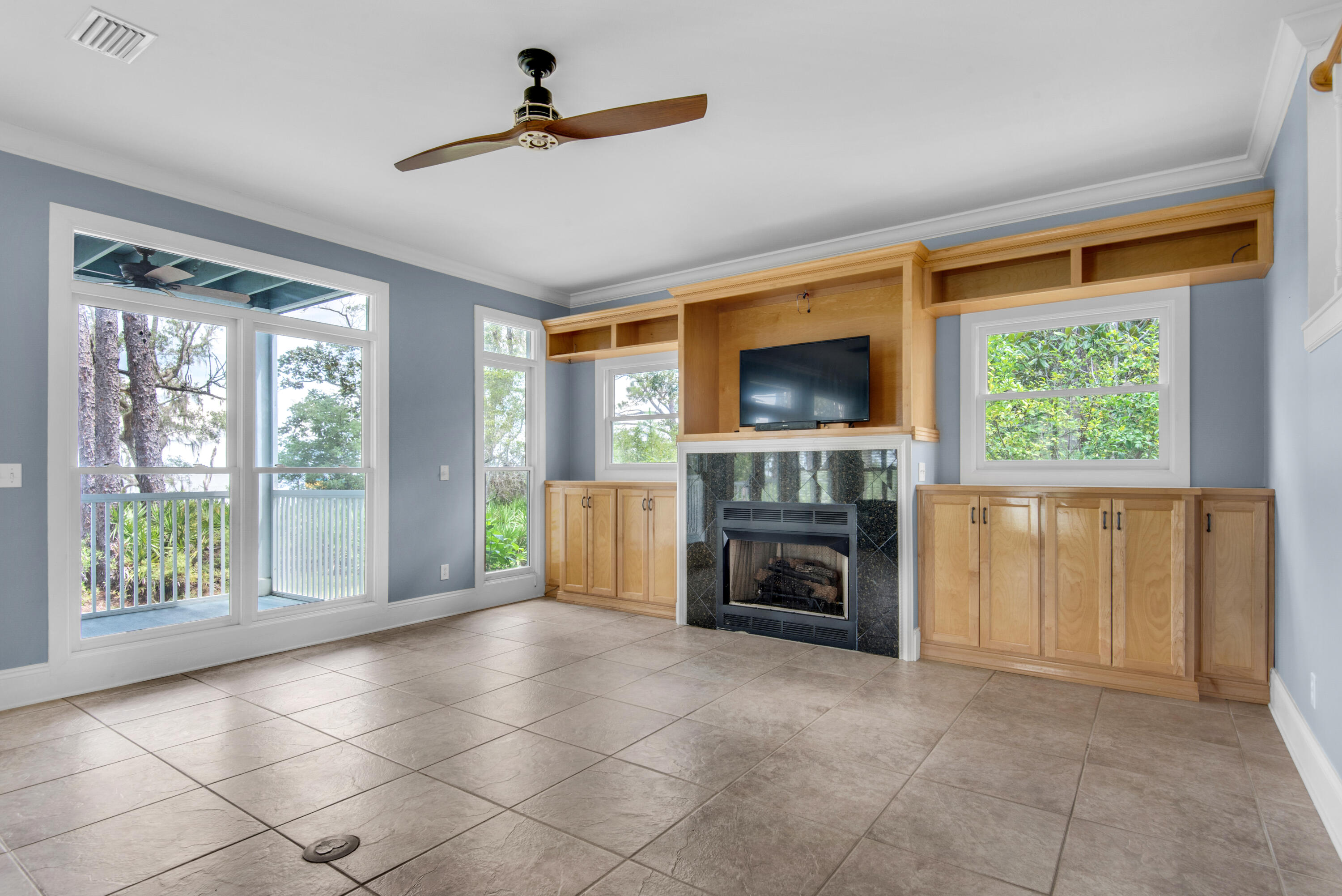 LOT D POINTE S/D - Residential Lease