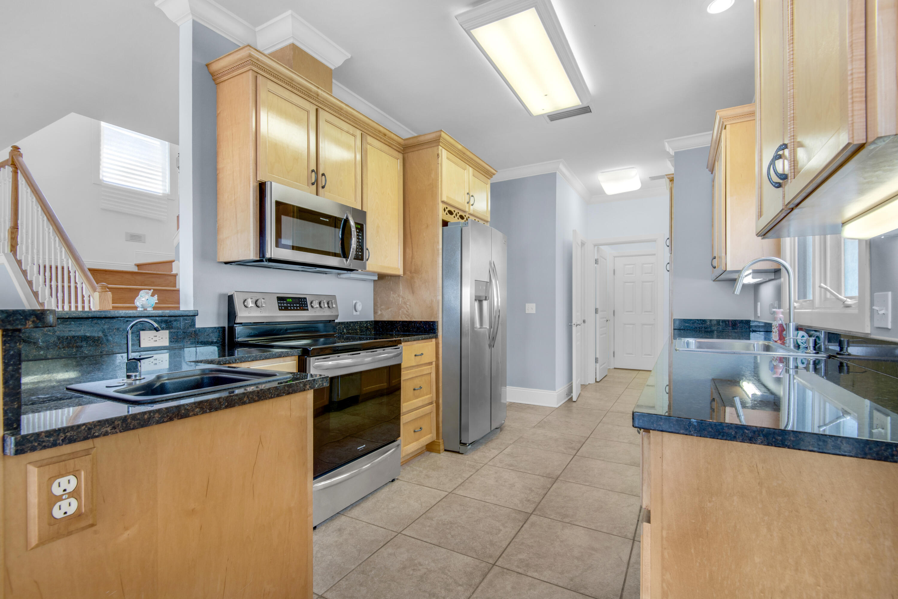 LOT D POINTE S/D - Residential Lease