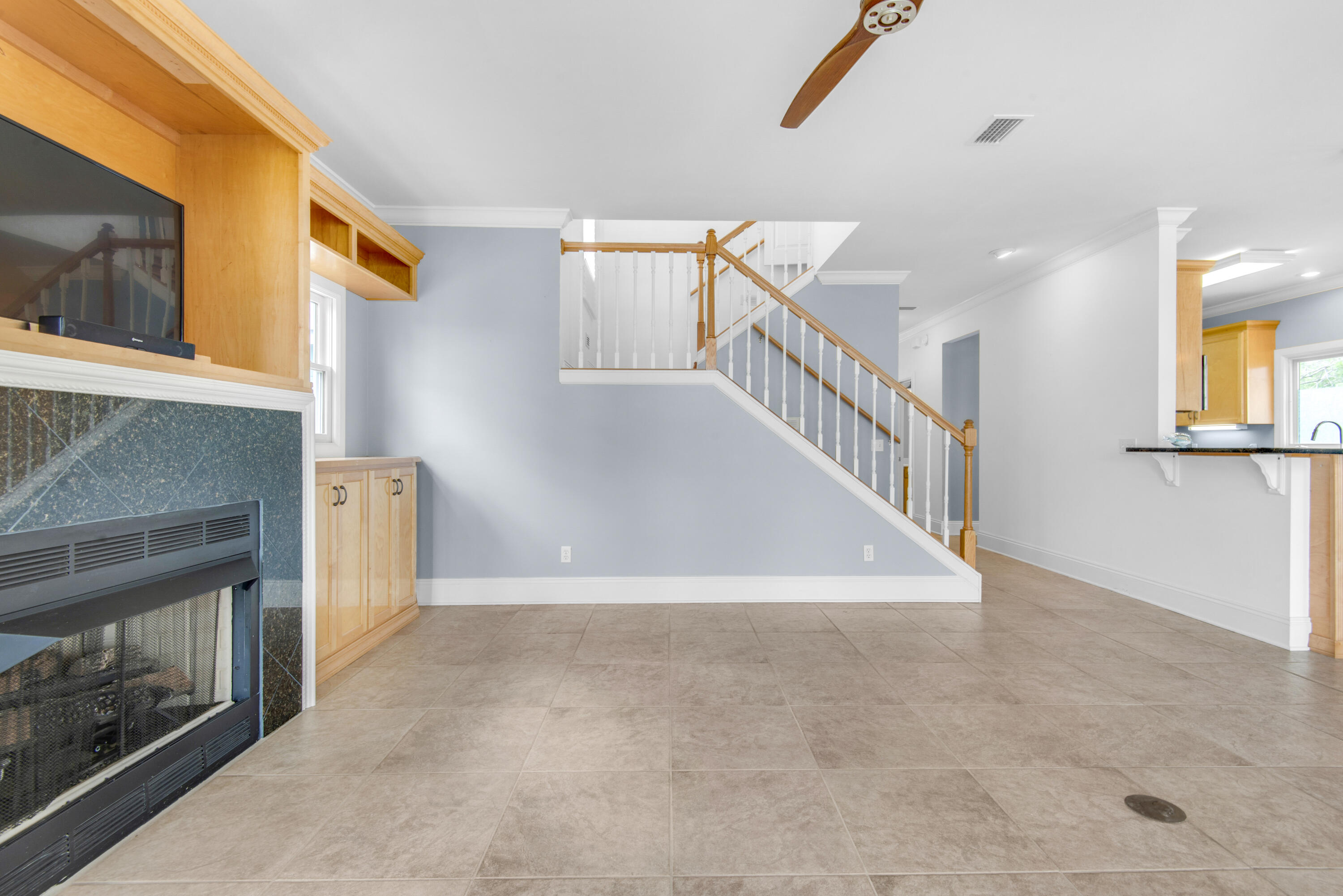 LOT D POINTE S/D - Residential Lease